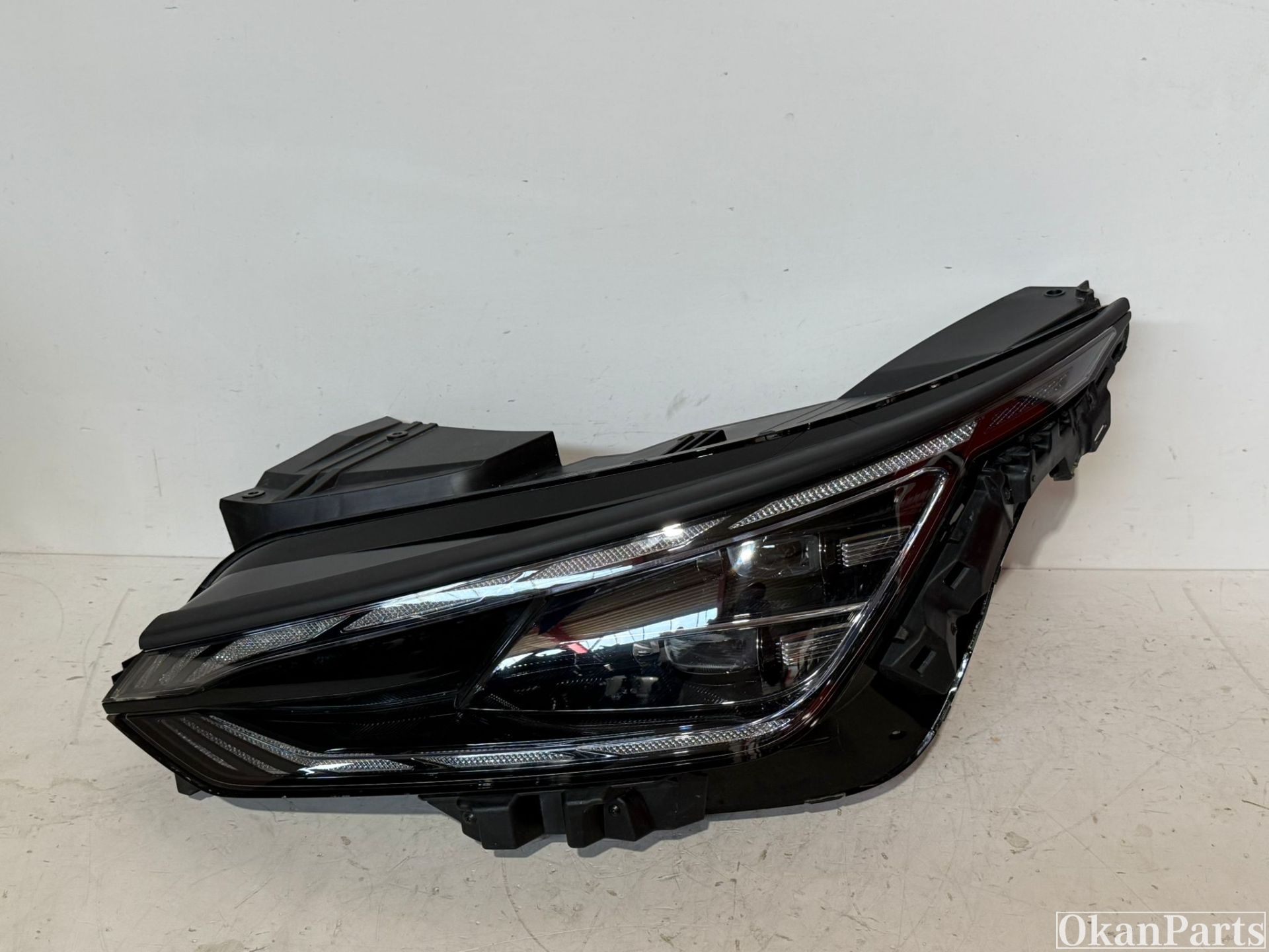 Kia EV6 LED-Lenkerscheinwerfer links