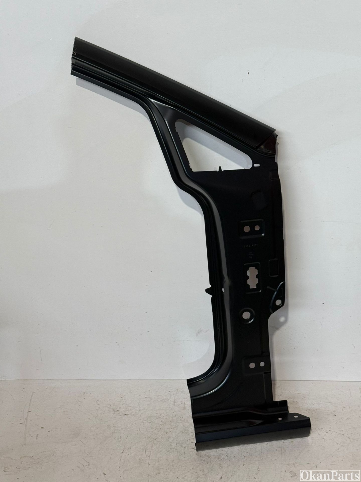Volkswagen Golf 7 right A-pillar cutting part right 5G4809606D