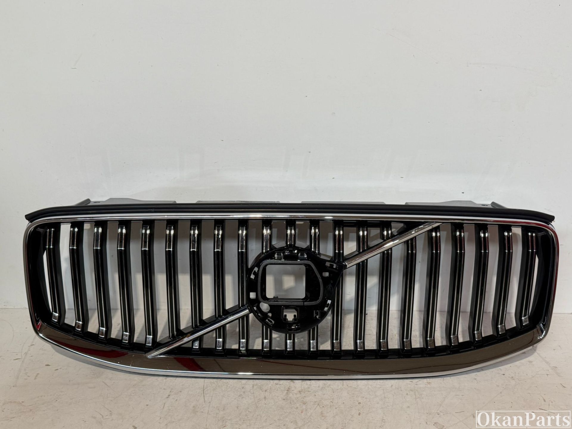 Volvo XC60 II Facelift-Kühlergrill 32291019