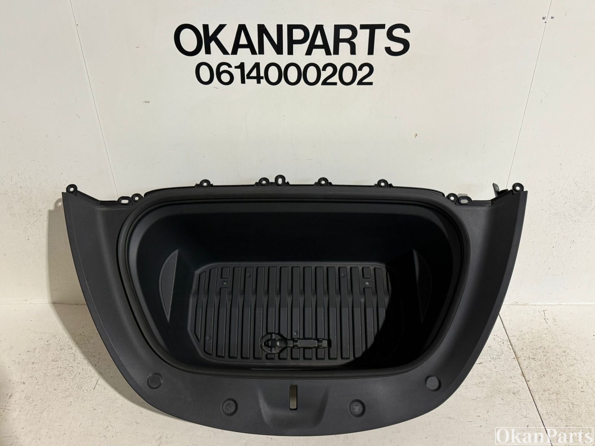 Tesla Model Y Gepäckablage für 1492606-00-E