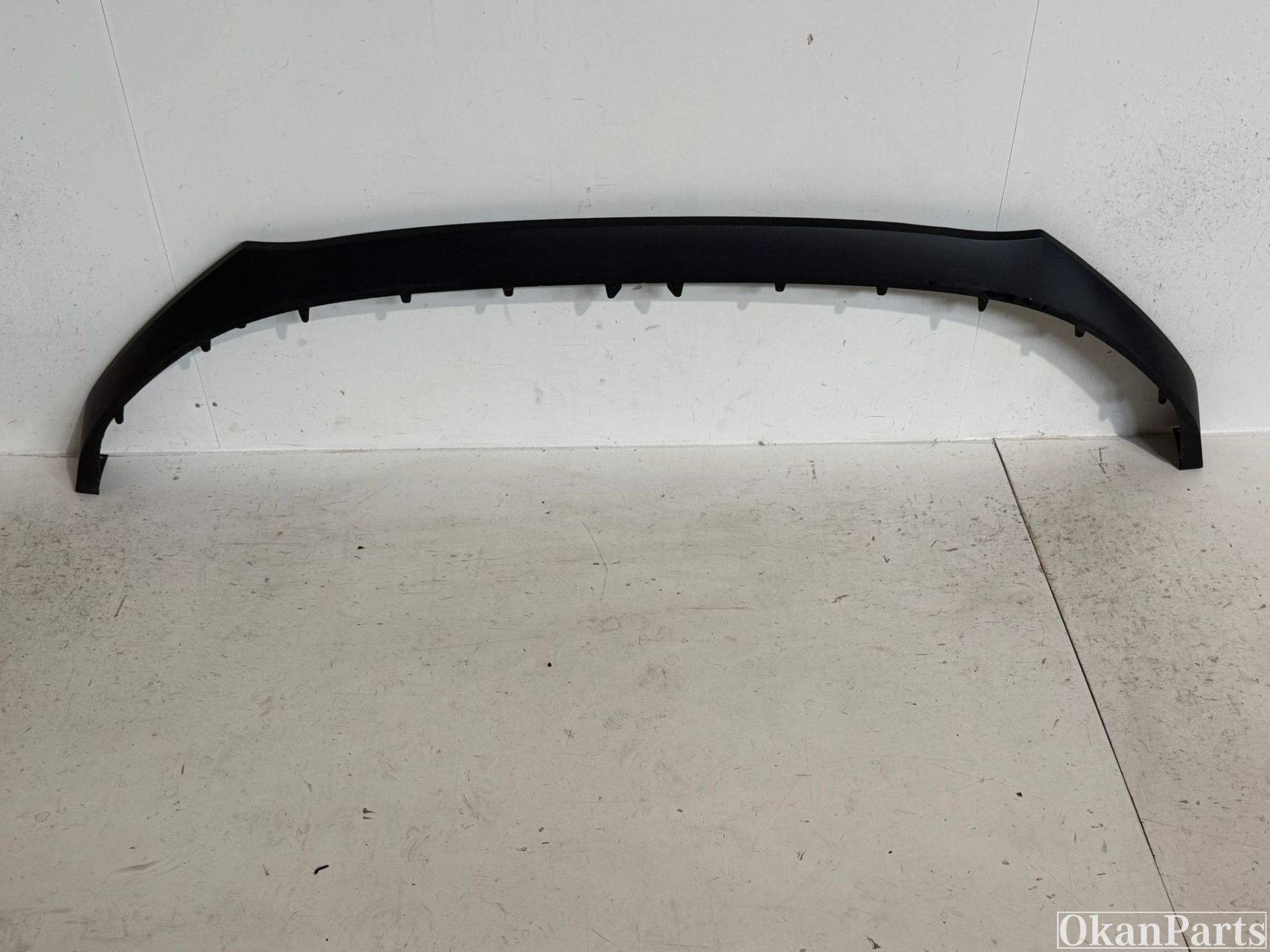 Skoda Enyaq iV voor bumperspoiler onder 5LA807061