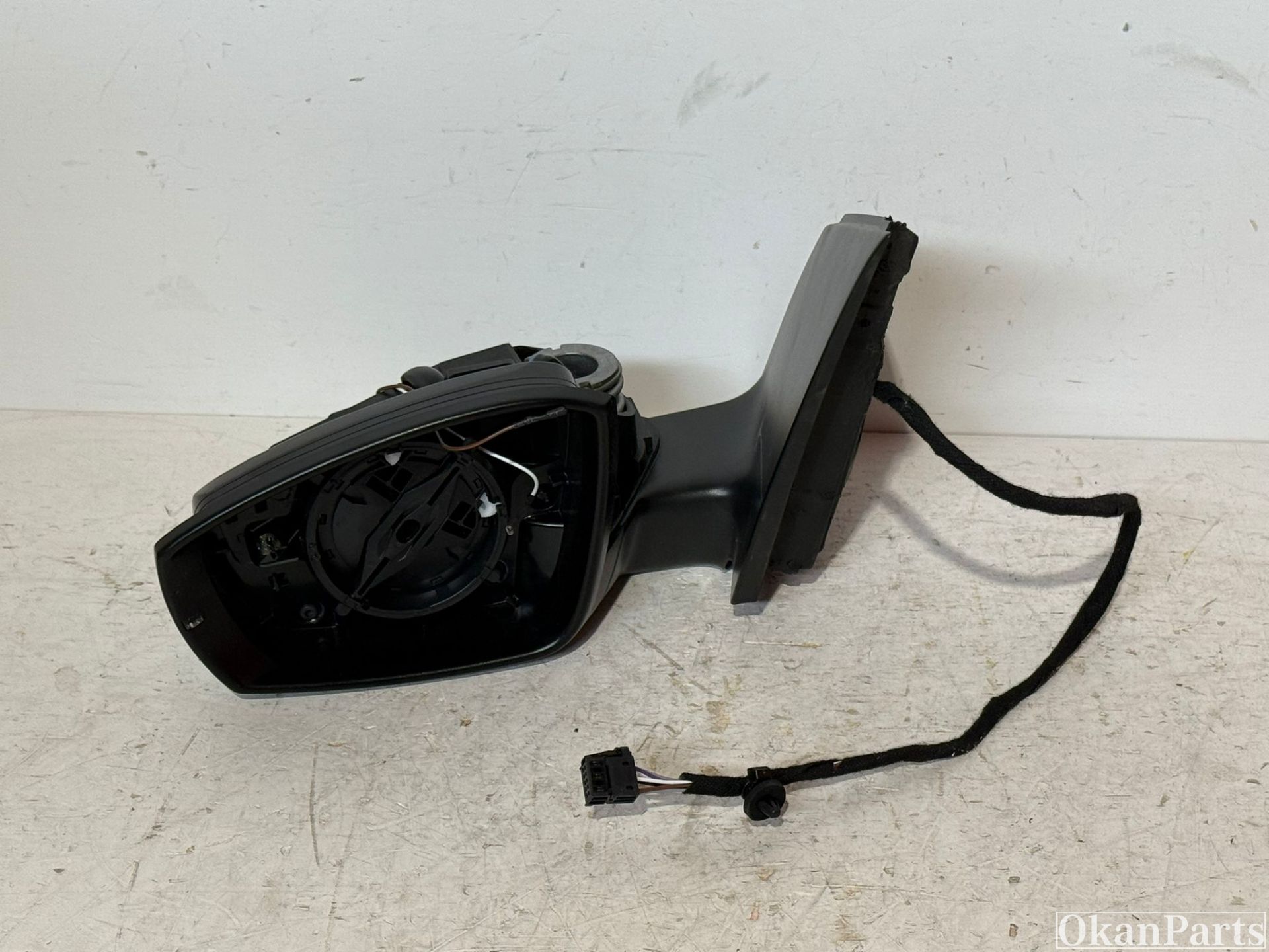 VW Volkswagen Polo 6C linker Außenspiegel links 6C1857507A