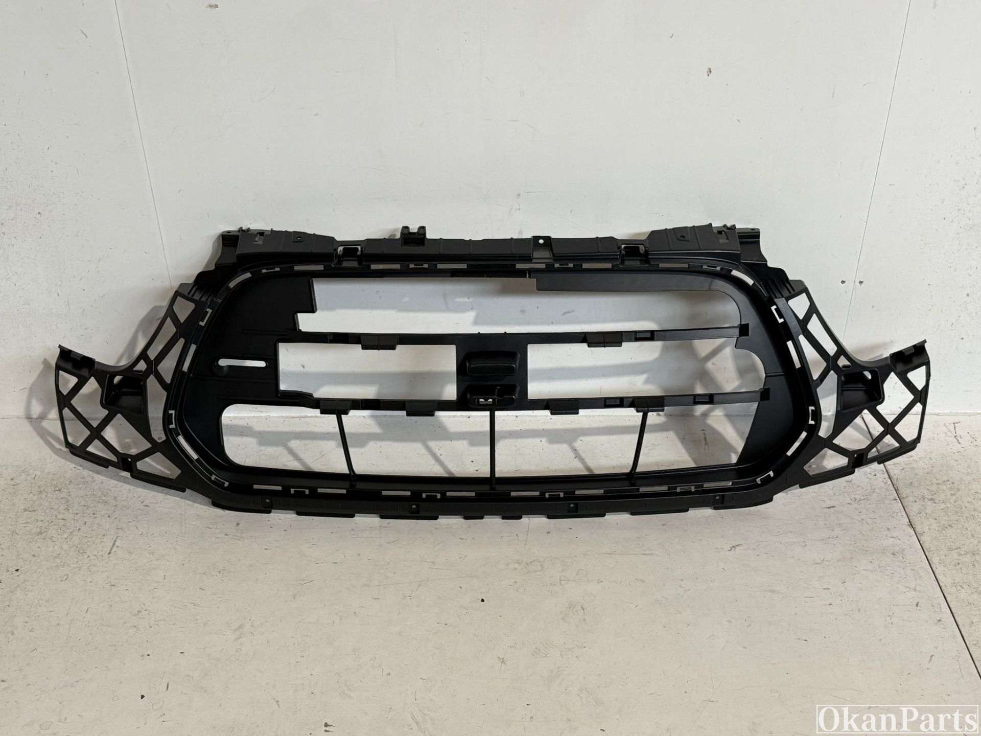 Ford Transit Grille Holder BK31-17E778-A