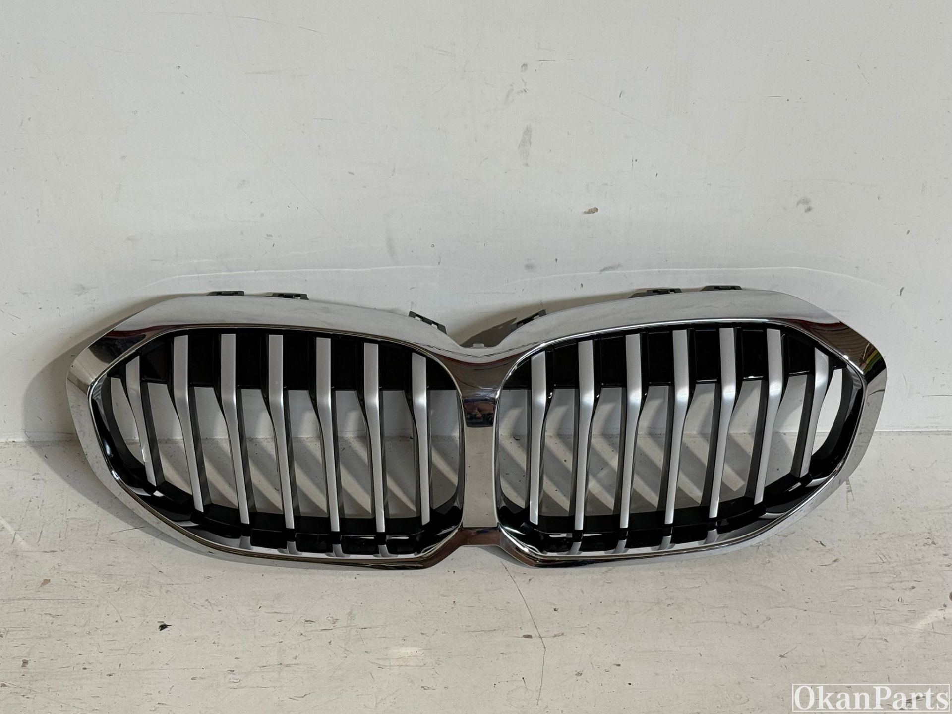 BMW 1-Serie F40 F41 Grille Nieren