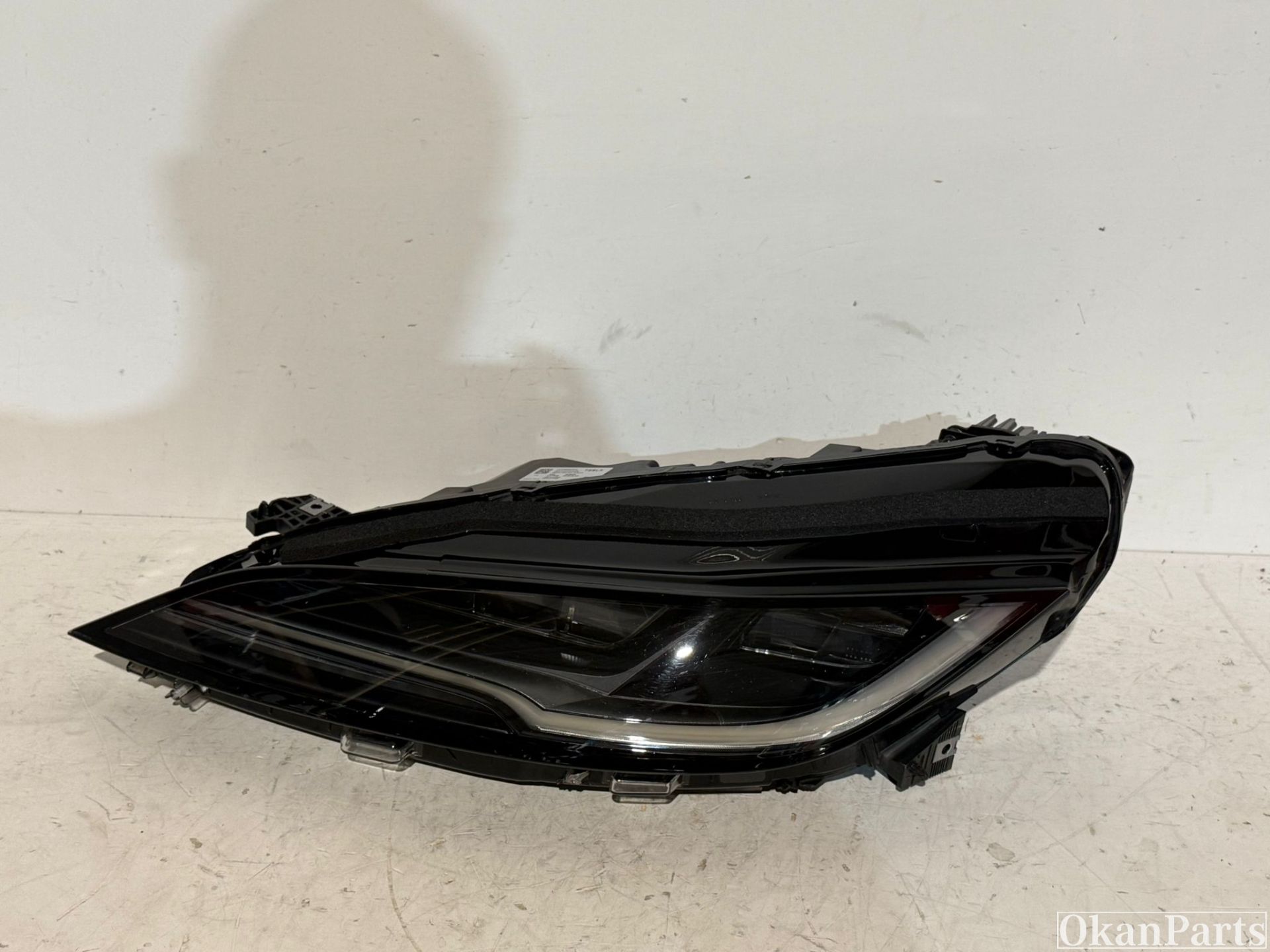 Tesla Model 3 Highland LED left headlight left 1760888-00-E