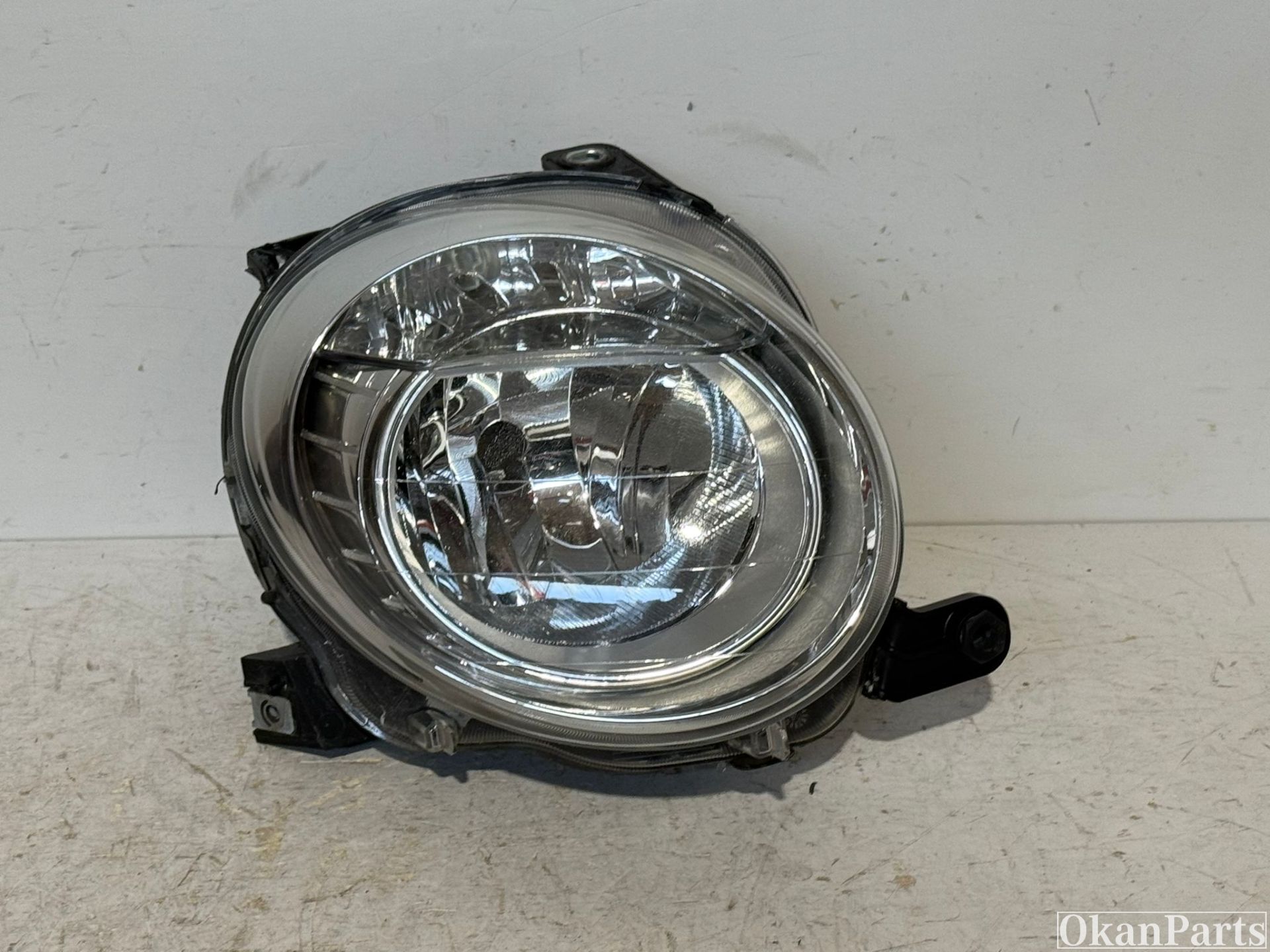 Fiat 500 right headlight right