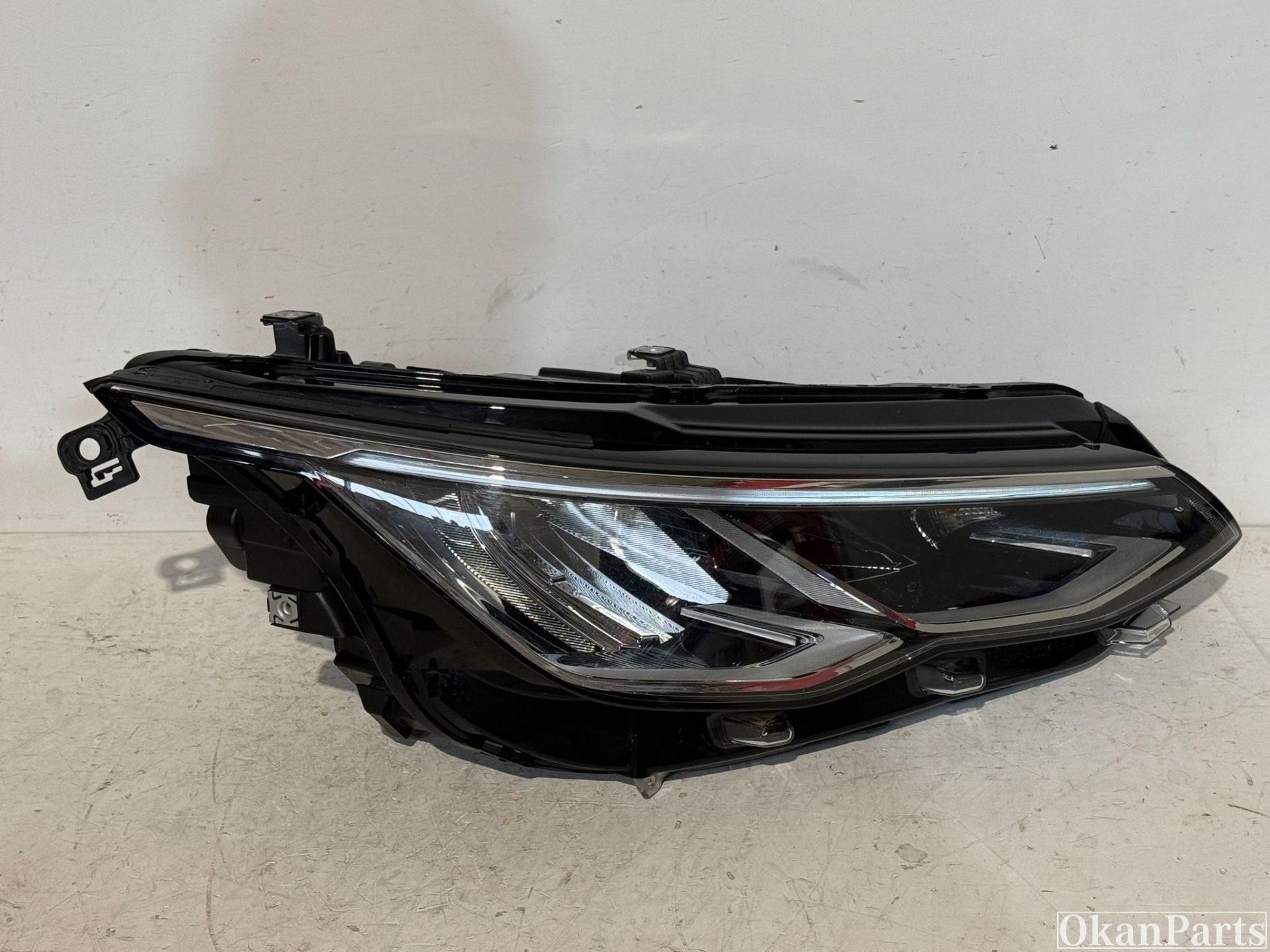 Volkswagen Golf 8 LED right headlight right 5H1941006