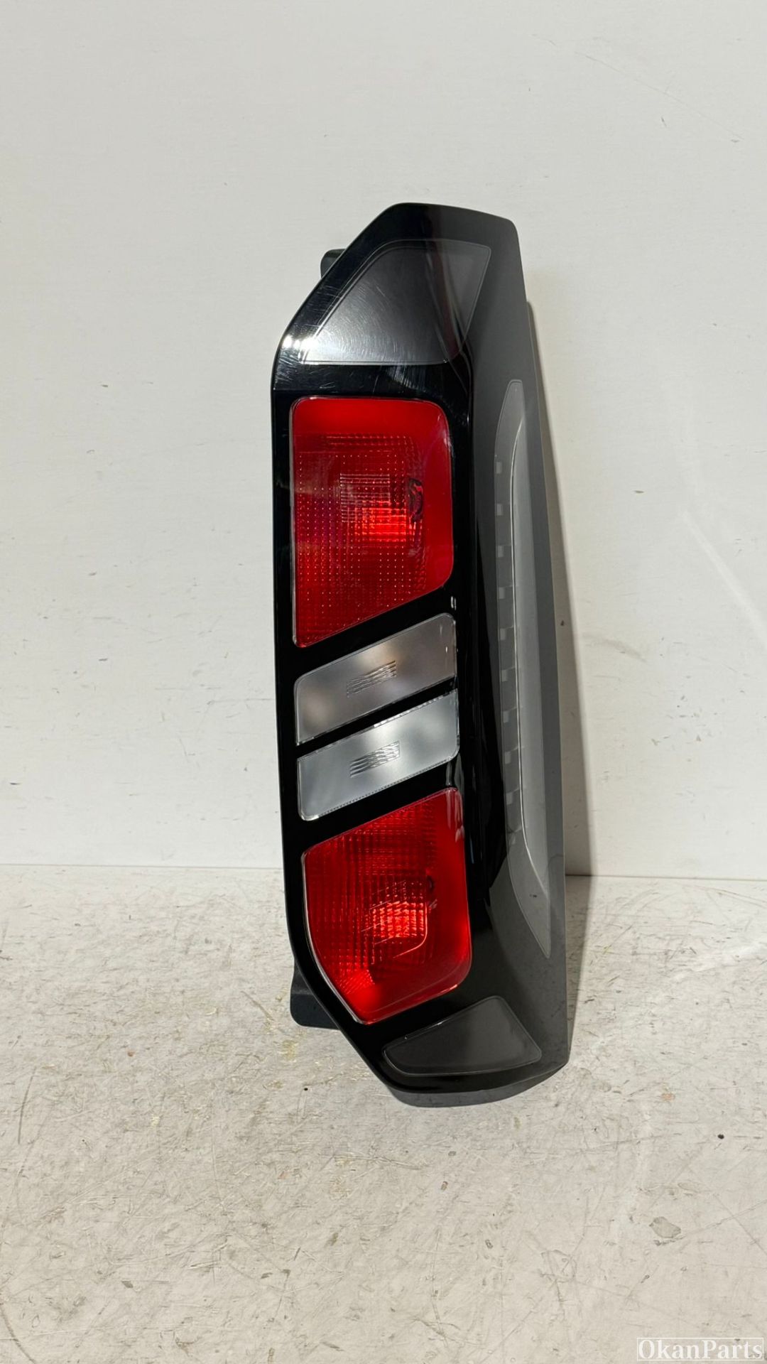 Ford Transit Custom II achterlicht rechts PZ31-13404-AD