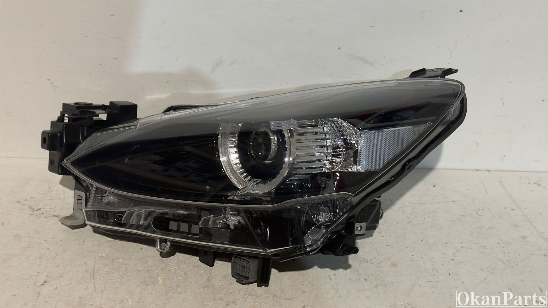Mazda 2 Facelift LED left headlight left D43N-51040