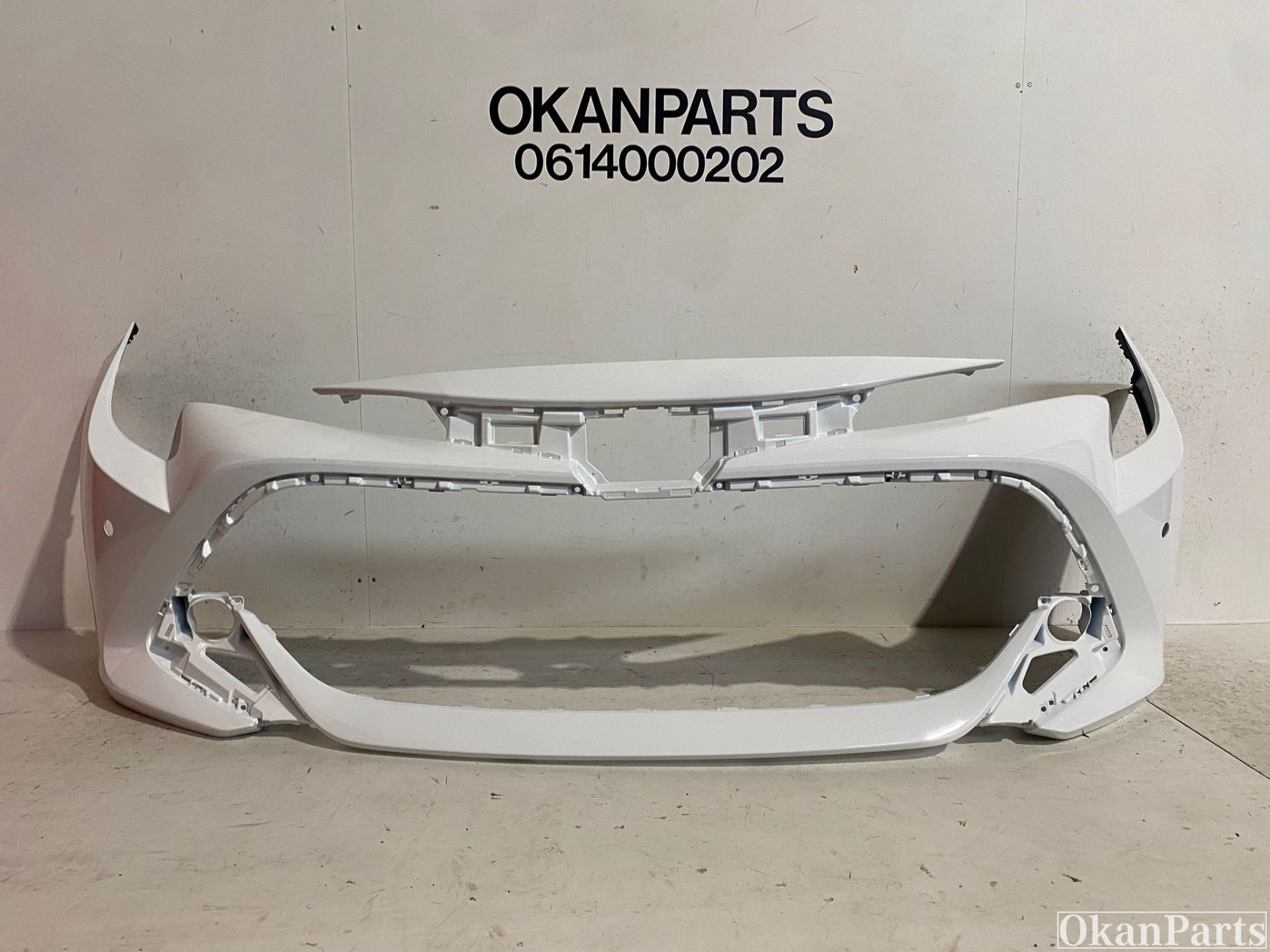 Pare-chocs avant Toyota Corolla 52119-02P40