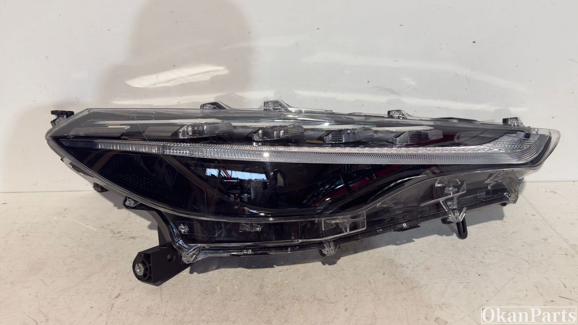 Toyota Corolla Cross LED right headlight right