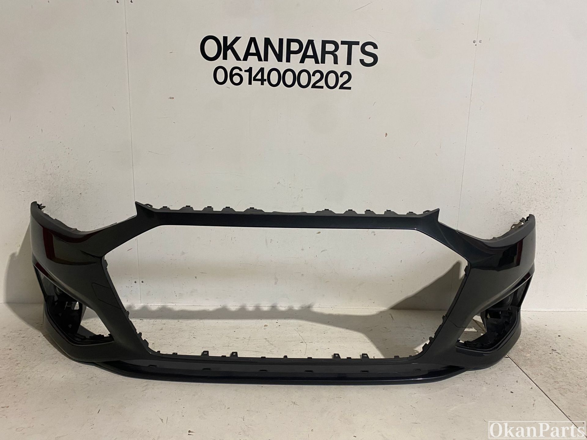 Audi A4 8W B9 Facelift voorbumper 8W0807437