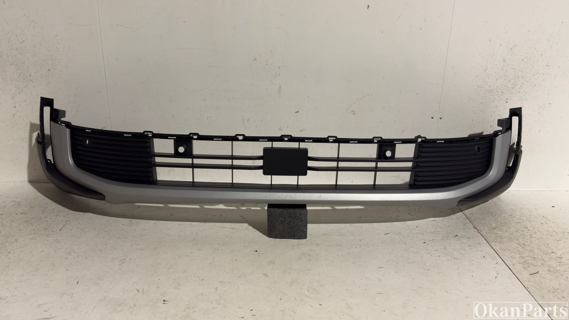 Ford Explorer VI voor bumperspoiler R2KB-17C831-C