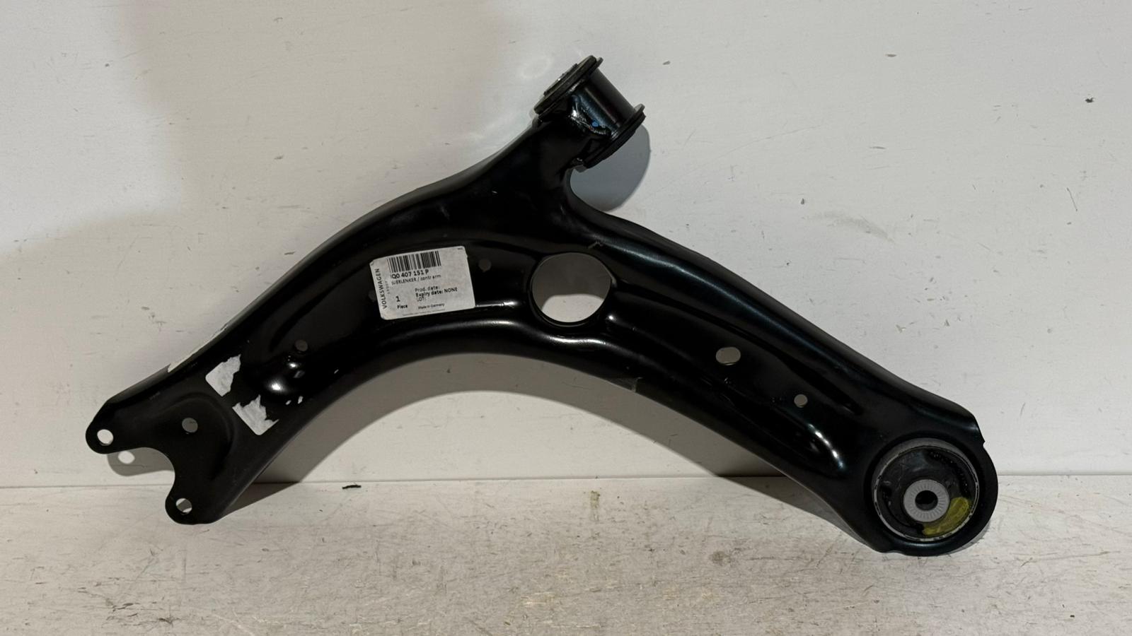 VW Audi Skoda Cupra Seat linker draagarm links 3Q0407151P