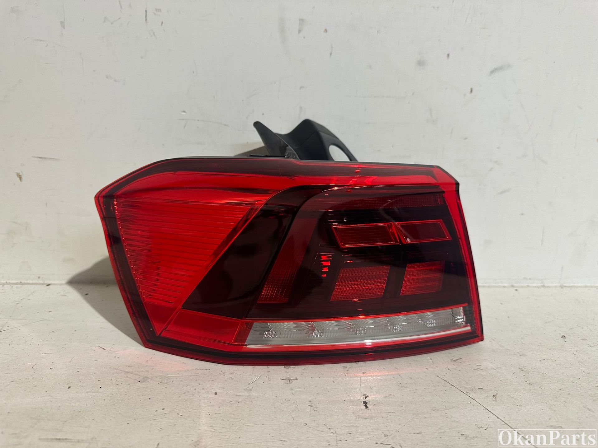 VW Passat 3G B9 Facelift LED achterlicht links 3G9945095F