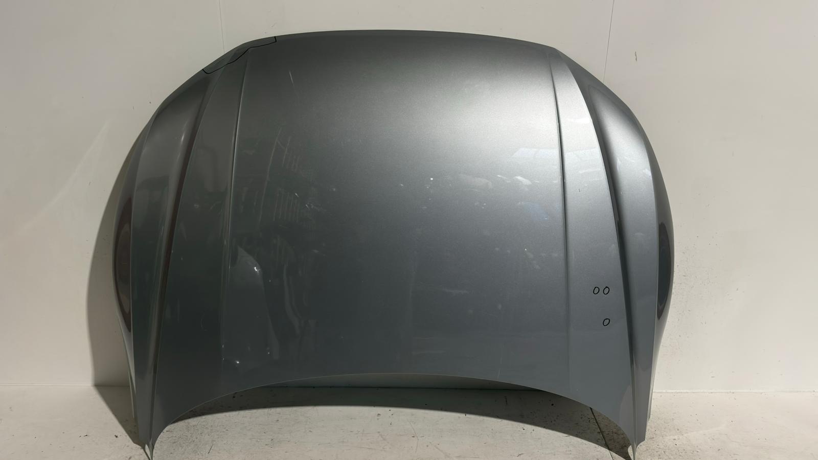 Motorhaube des Volkswagen Arteon