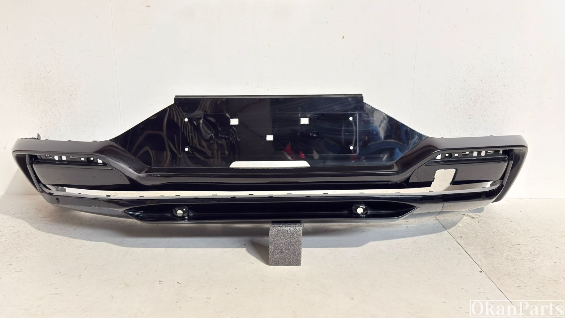Lotus Eletre rear bumper 8893352357