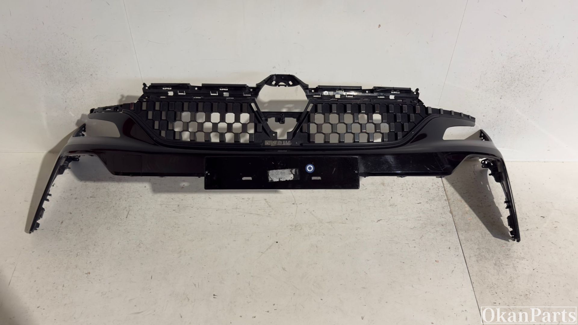 Renault Austral front bumper 620226113R