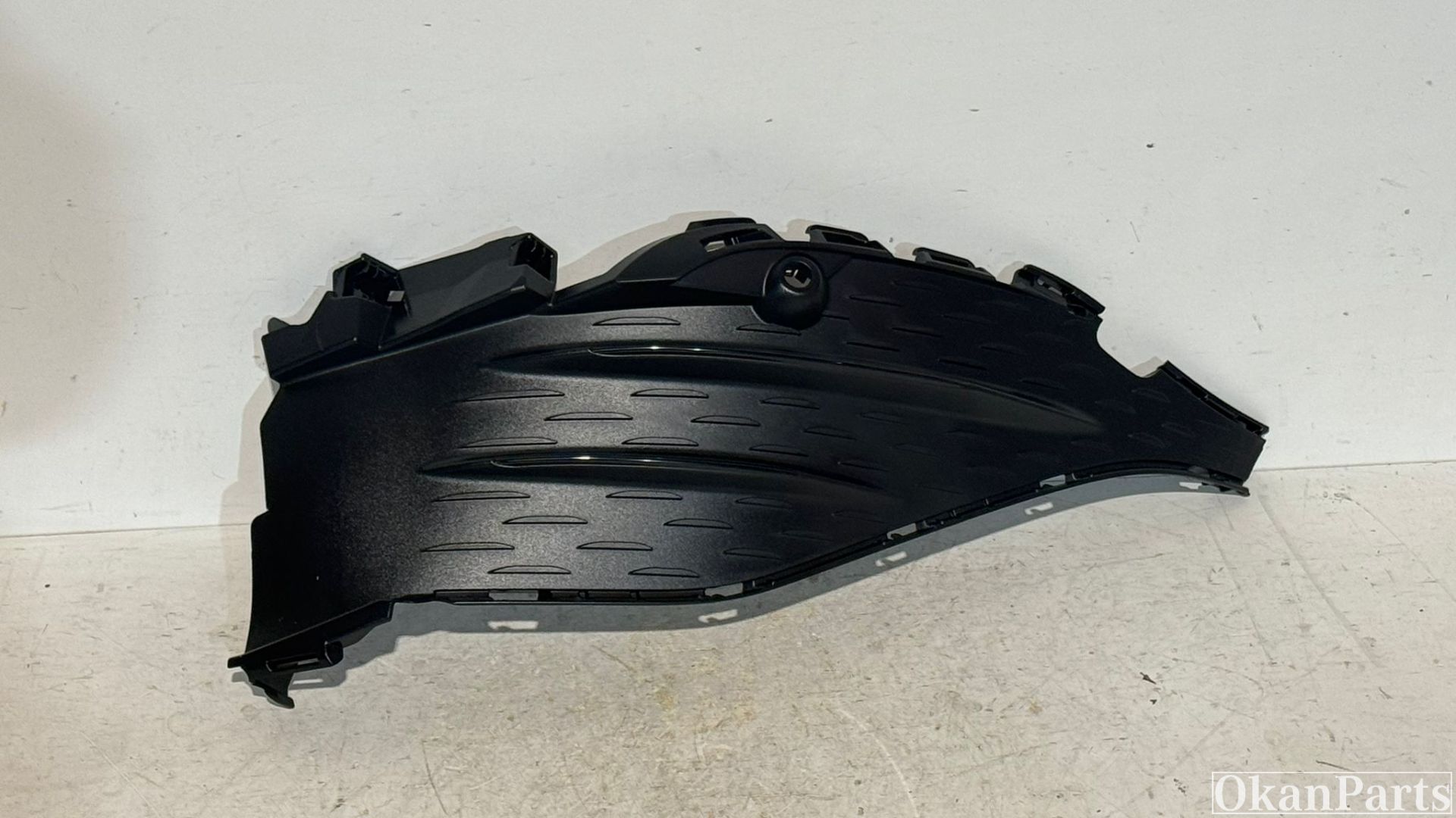Mercedes CLA W118 Facelift AMG afdekplaat Bumper A1188856703