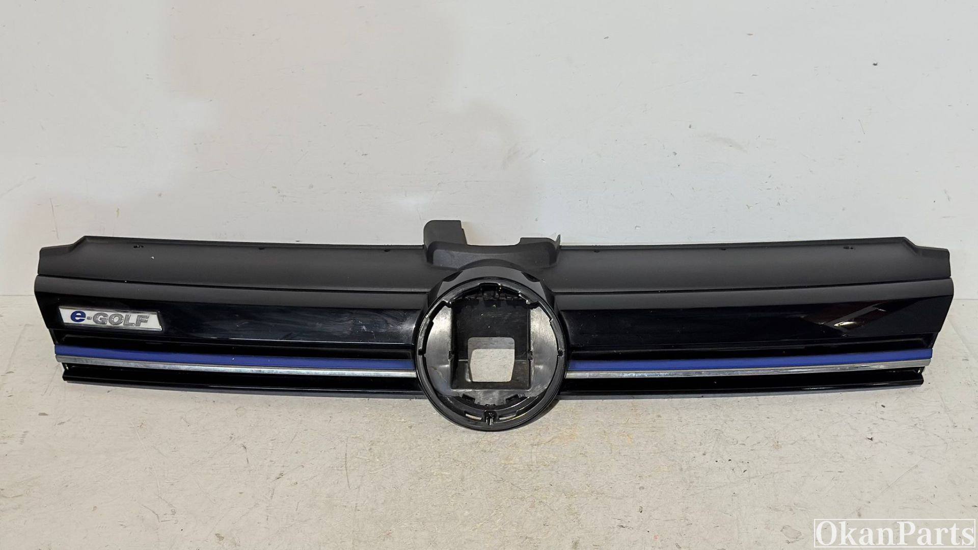 Volkswagen e-Golf Facelift Grille 5GE853651Q