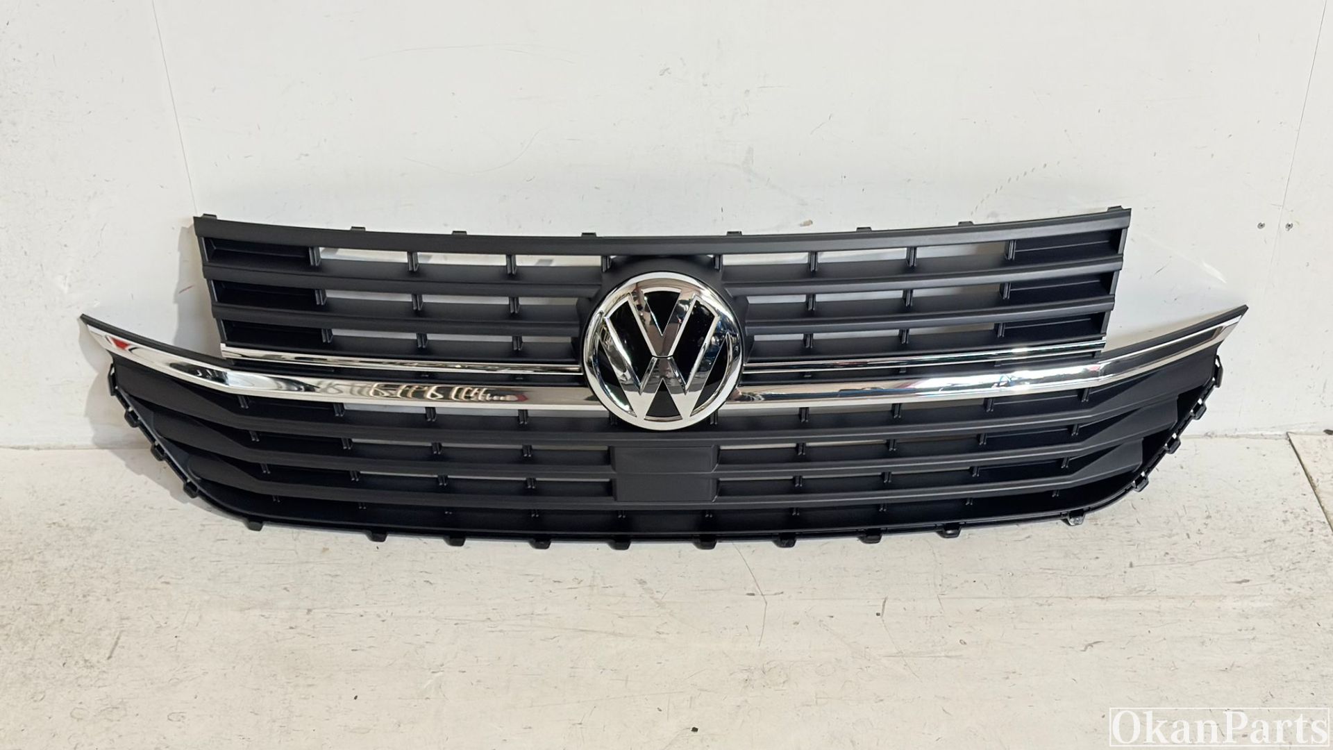 Volkswagen Transporter T6.1 Grille 7LA853651C