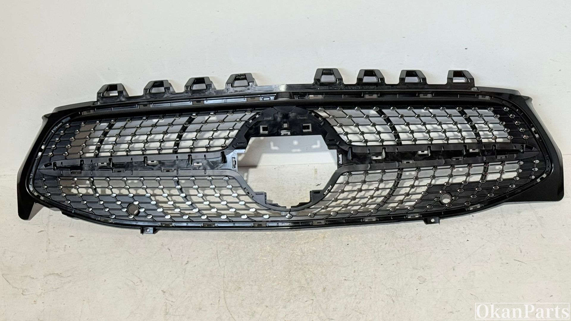 Mercedes-Benz CLA W118 AMG Diamond Grille A1188800802