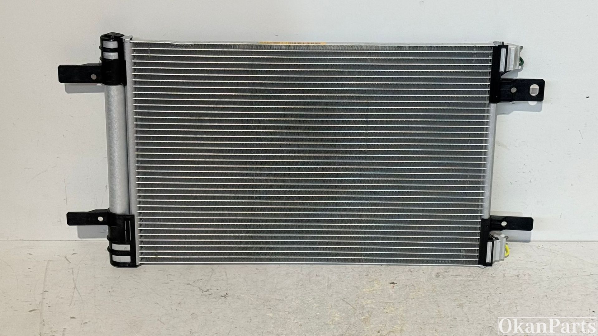 Condenseur de climatisation Peugeot Citroën Opel Radiateur 9816746580