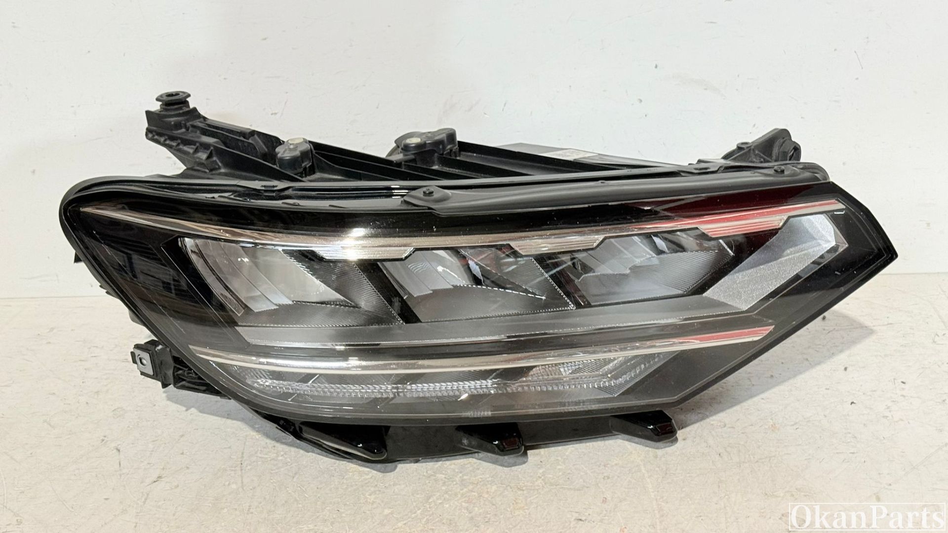 Volkswagen Passat B8 LED Facelift right headlight 3G1941036P