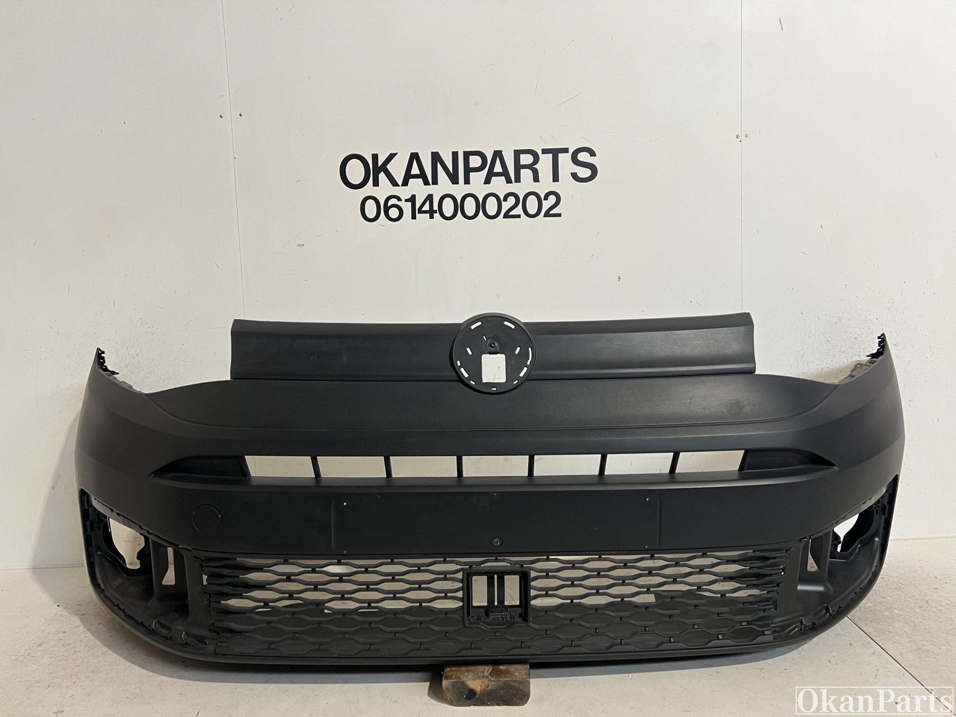 Volkswagen Caddy V front bumper 2K7807221