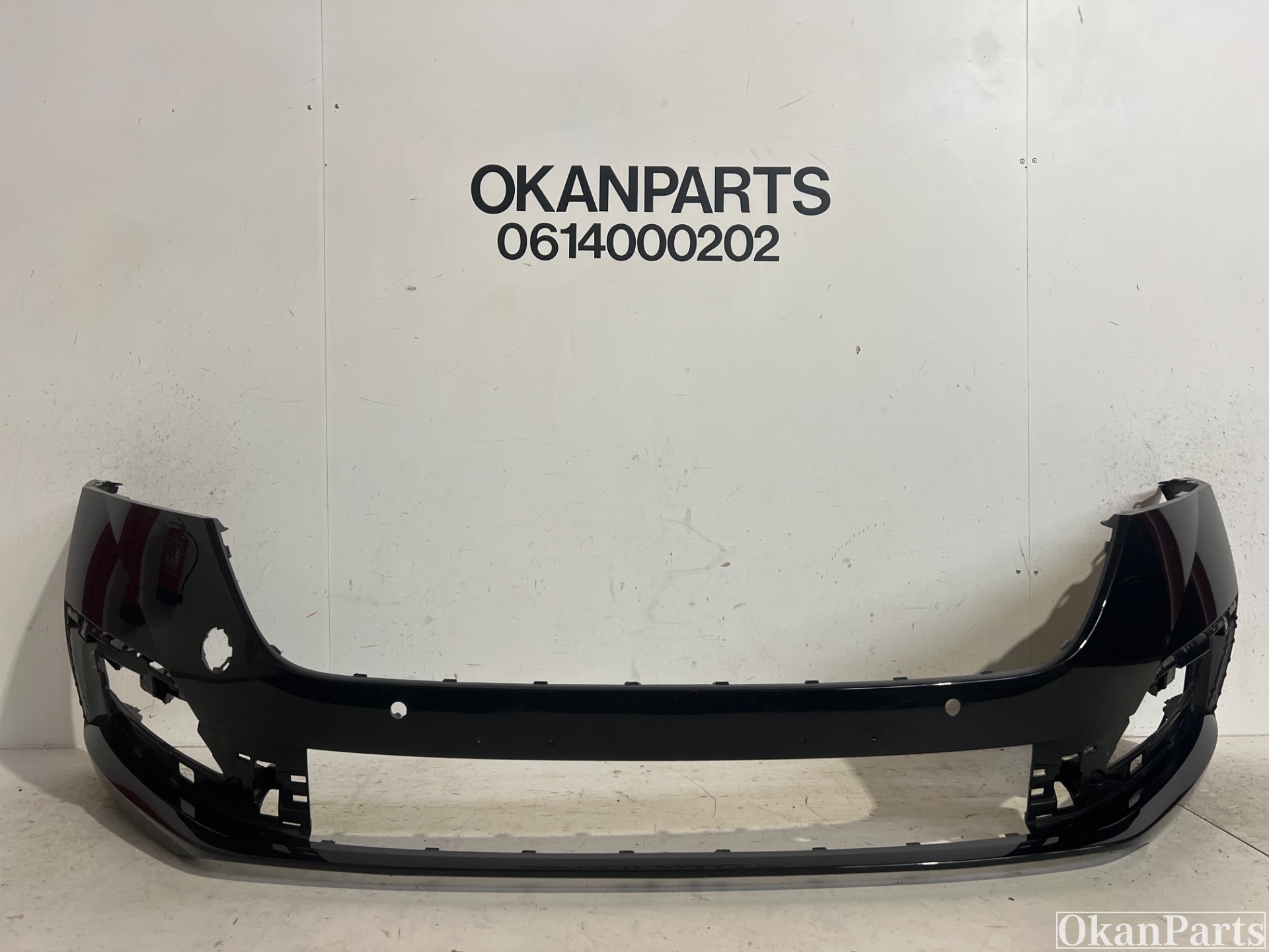 Skoda Octavia IV front bumper 5E3807221