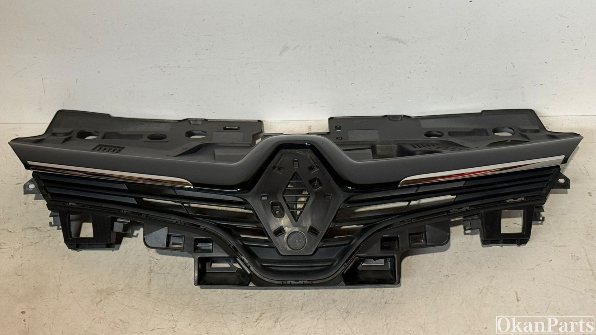 Renault Clio IV Facelift Grille 622562397R