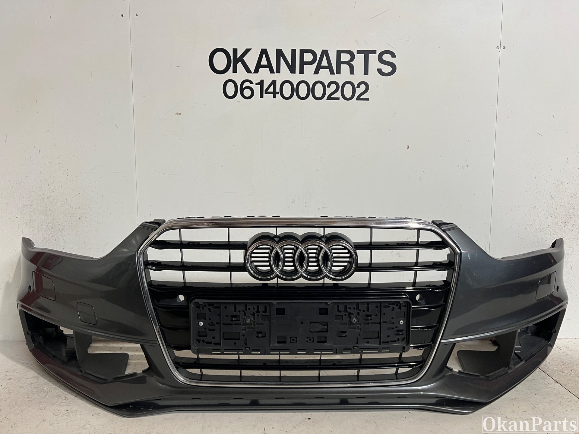 Audi A4 S-Line Voorbumper 8K0807437S