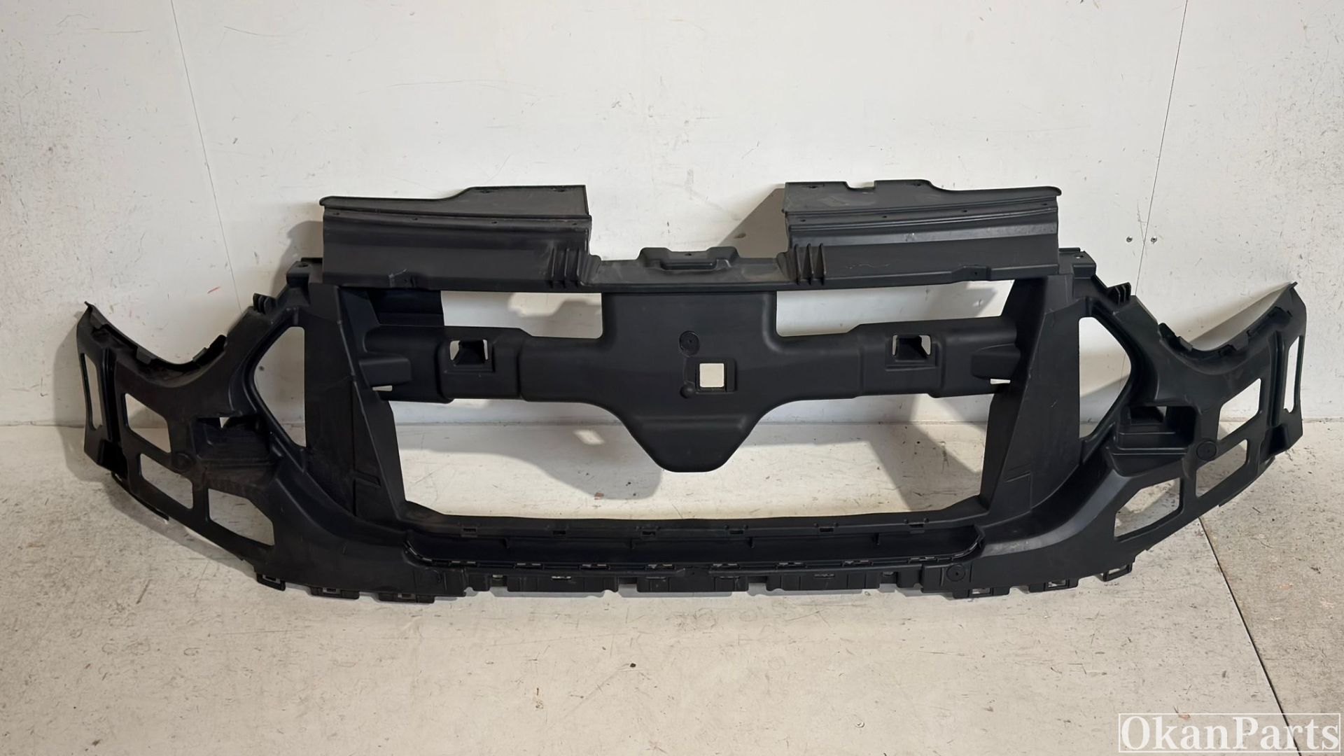 Ford Transit Custom Facelift Grille houder JK21-17E778-A