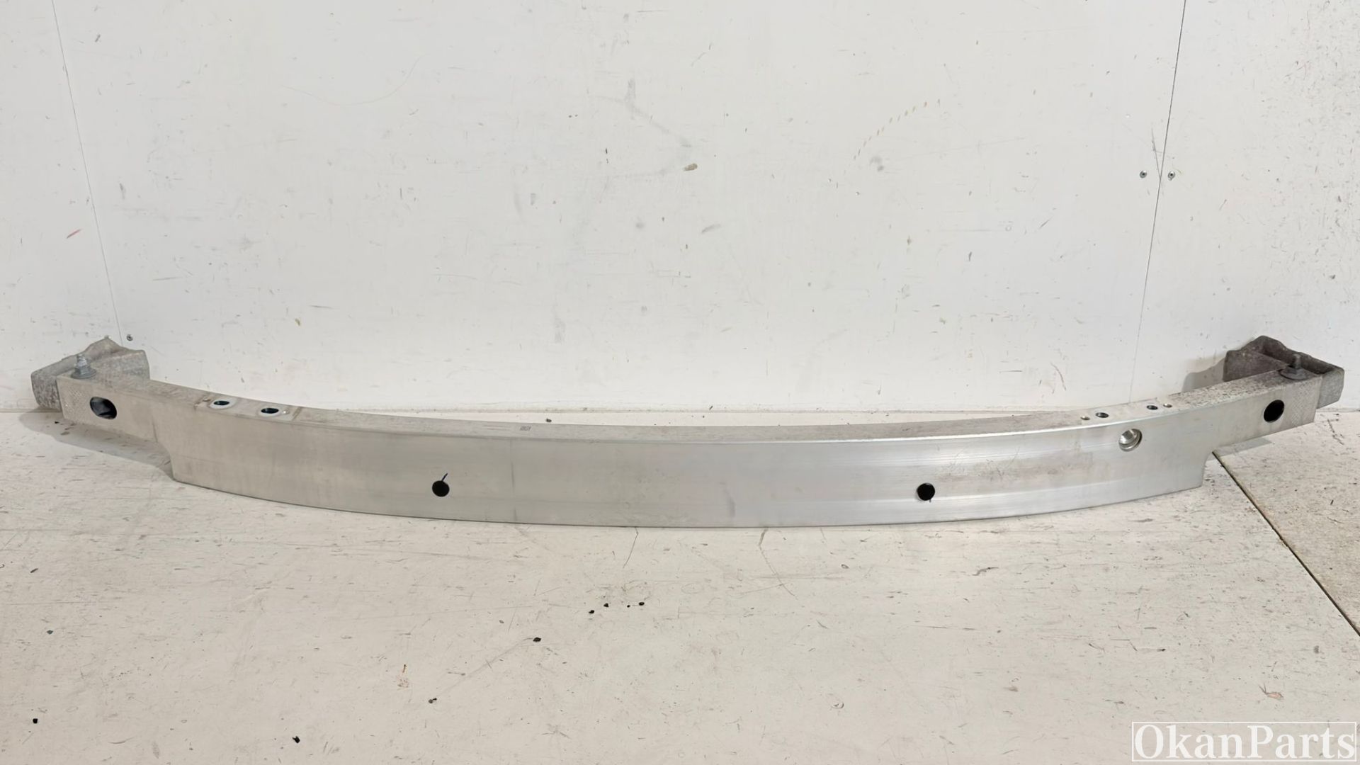 Tesla Model Y Frontstoßstangenträger 1487601-SN-G