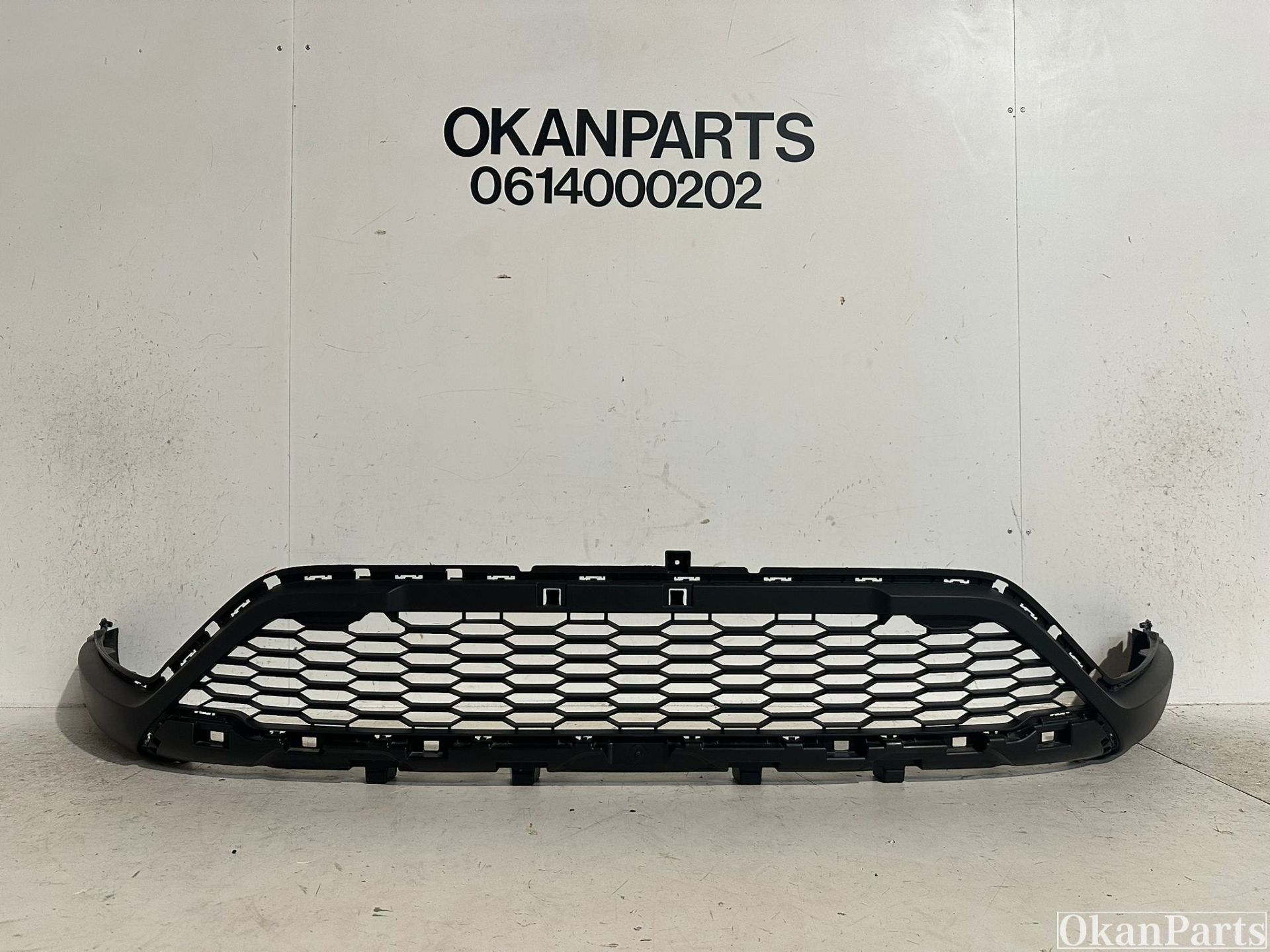 Dacia Sandero III Stepway voor bumperspoiler 620267459R