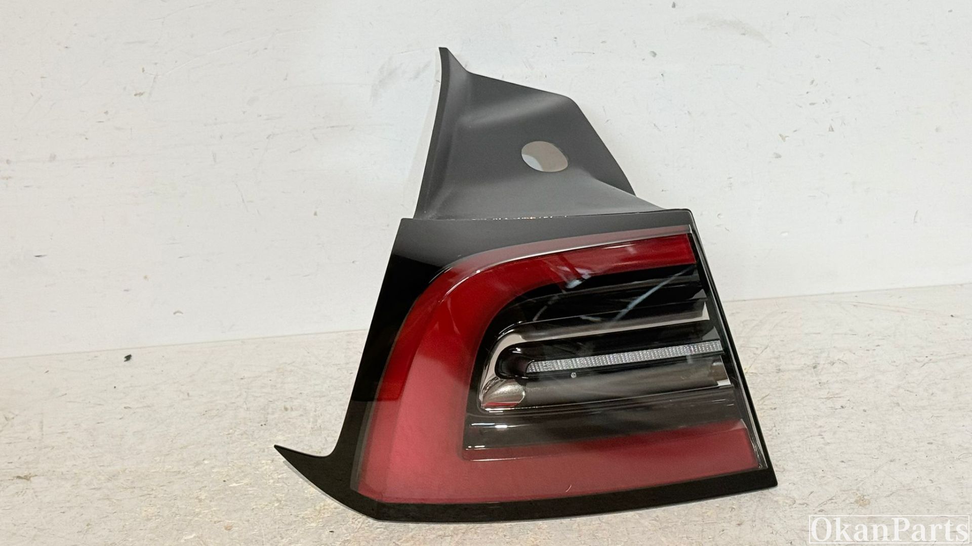 Tesla Model 3 Model Y LED linker achterlicht links