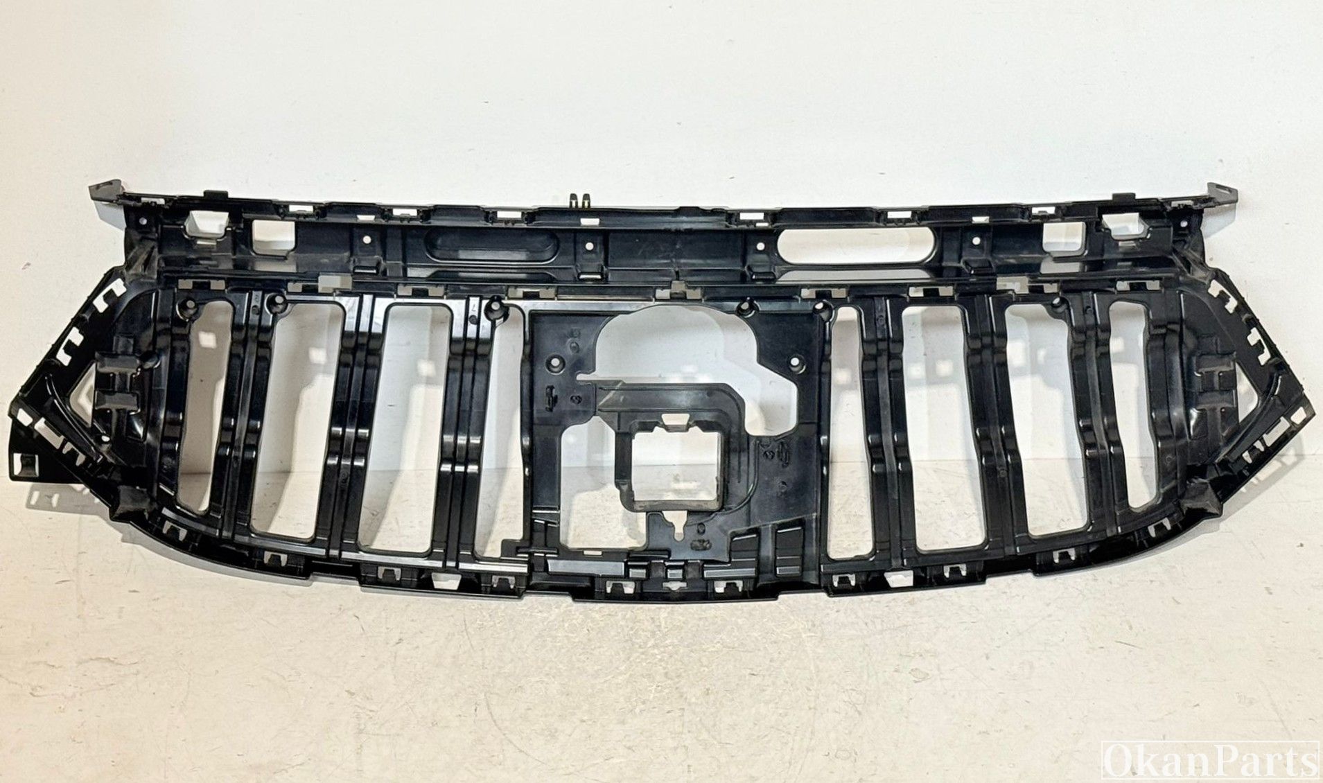 Mercedes-Benz EQA H243 Grille A2438884900