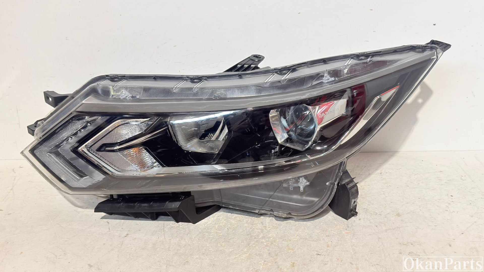 Nissan Qashqai J11 Facelift LED-Scheinwerfer links 100-19009