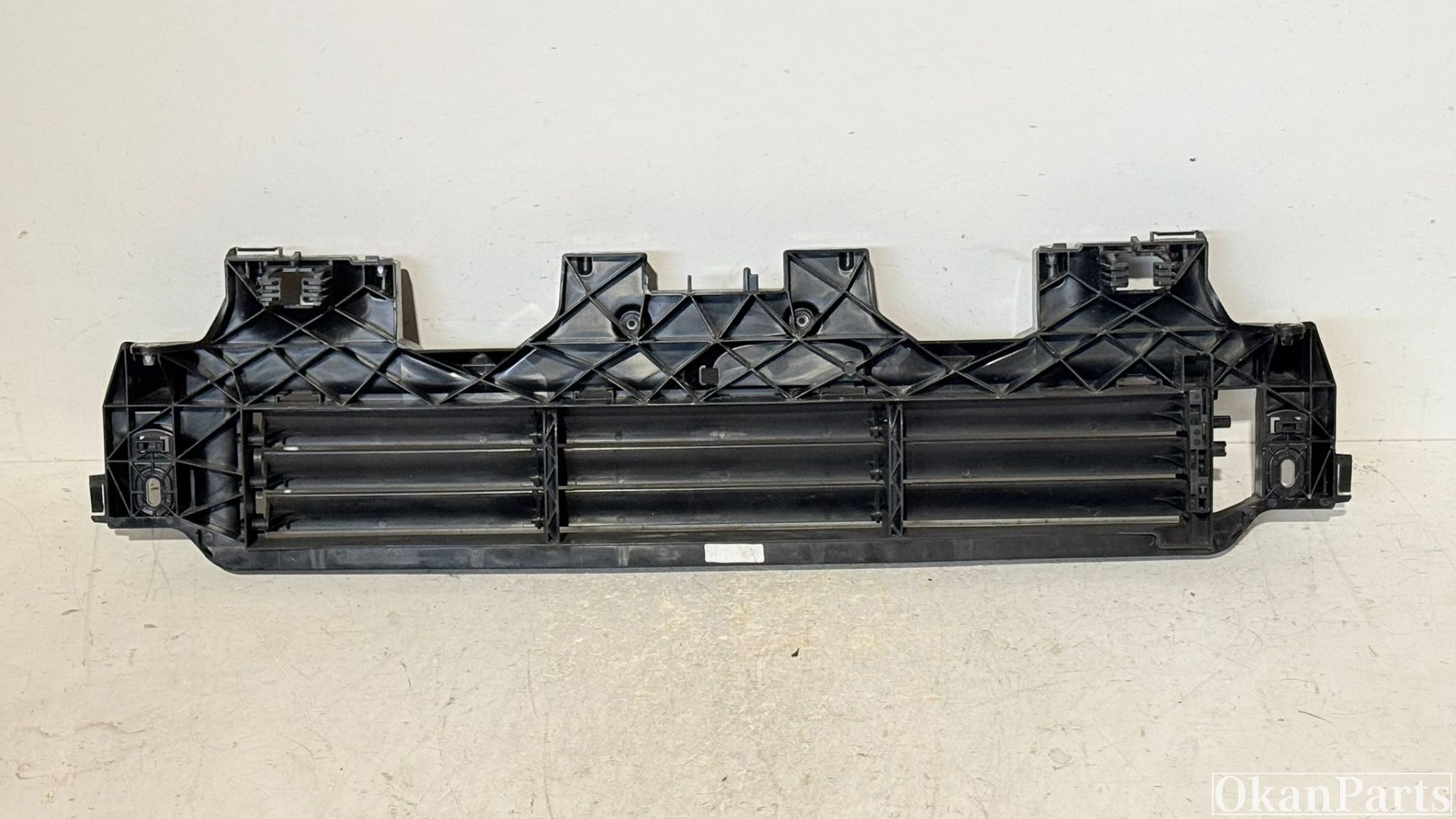 Audi e-Tron 4KE air duct 4KE807771