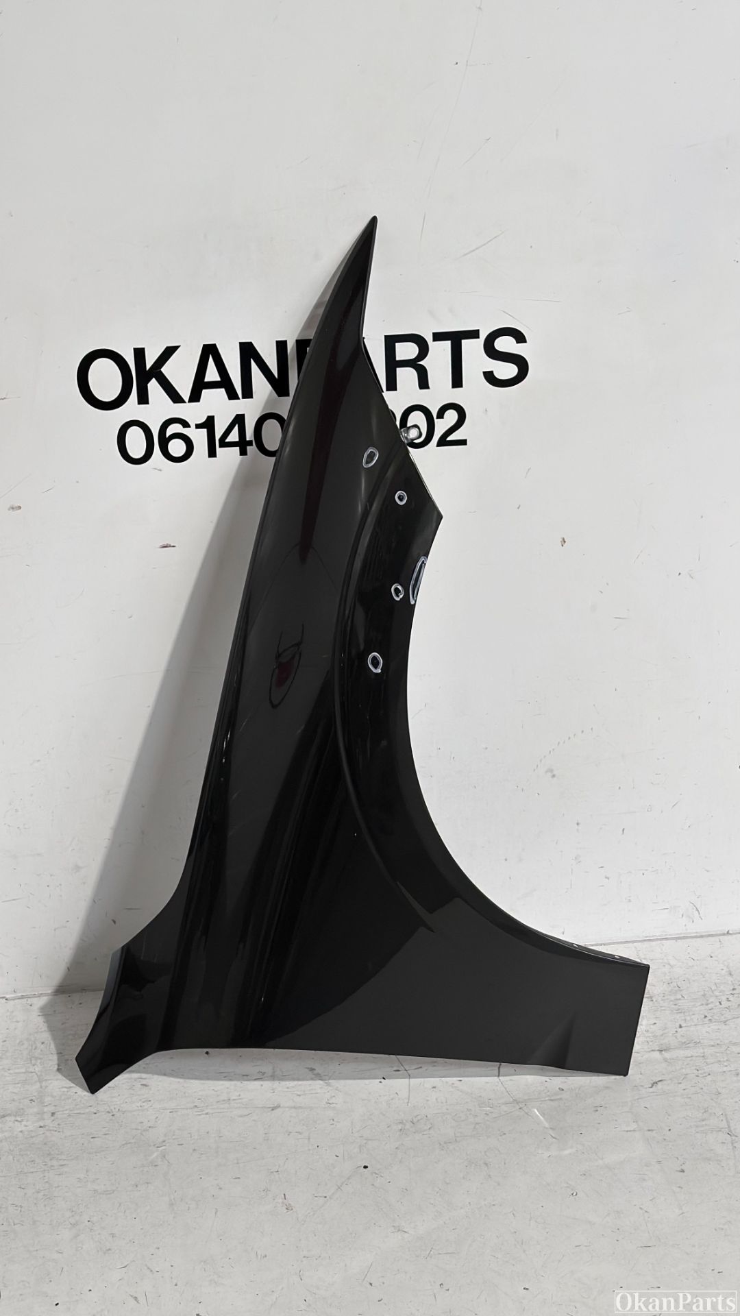 Volvo XC60 II rechter zijscherm voorscherm rechts 32297442