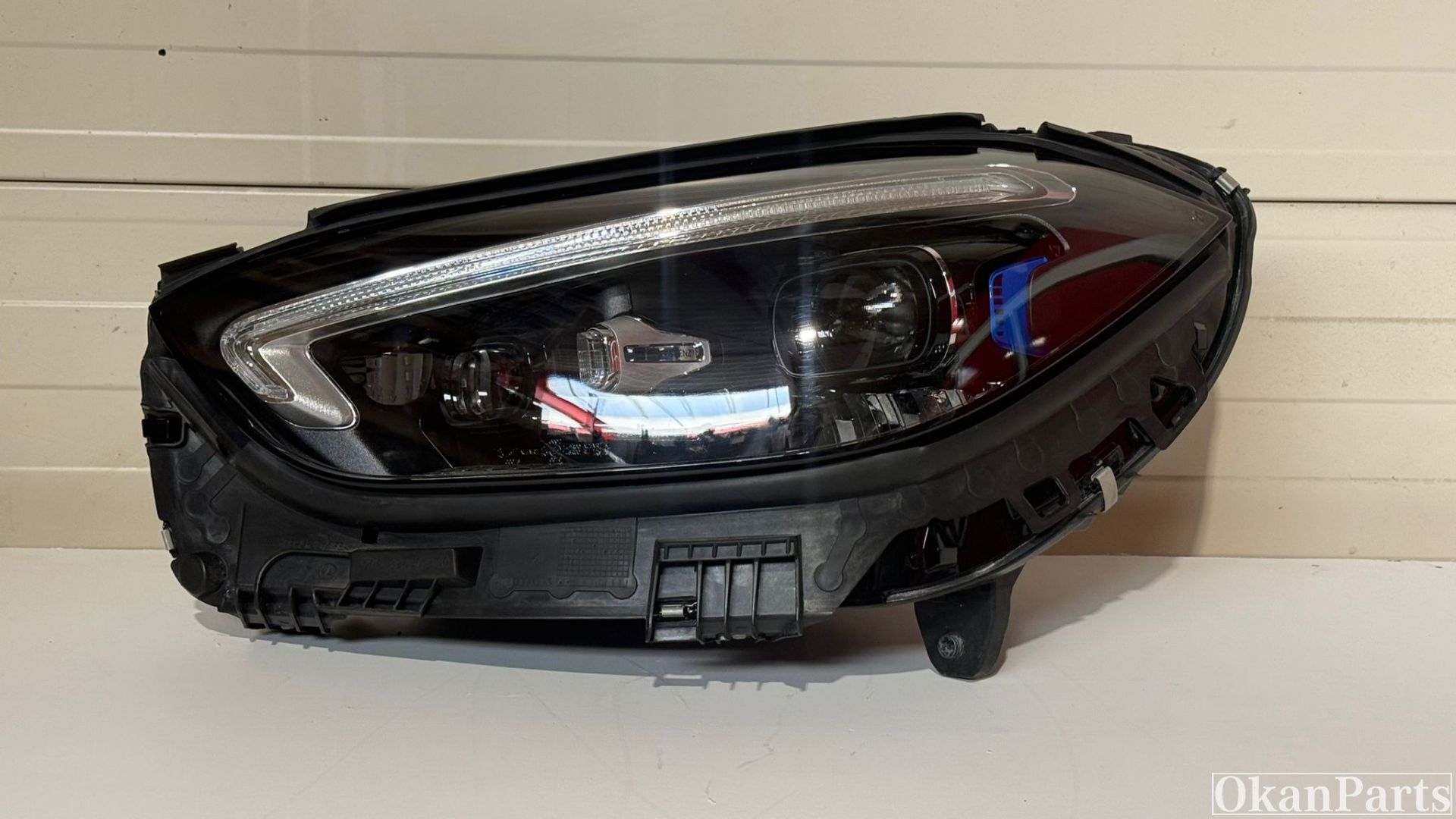 Mercedes C-klasse W206 LED linker koplamp links A2069065304