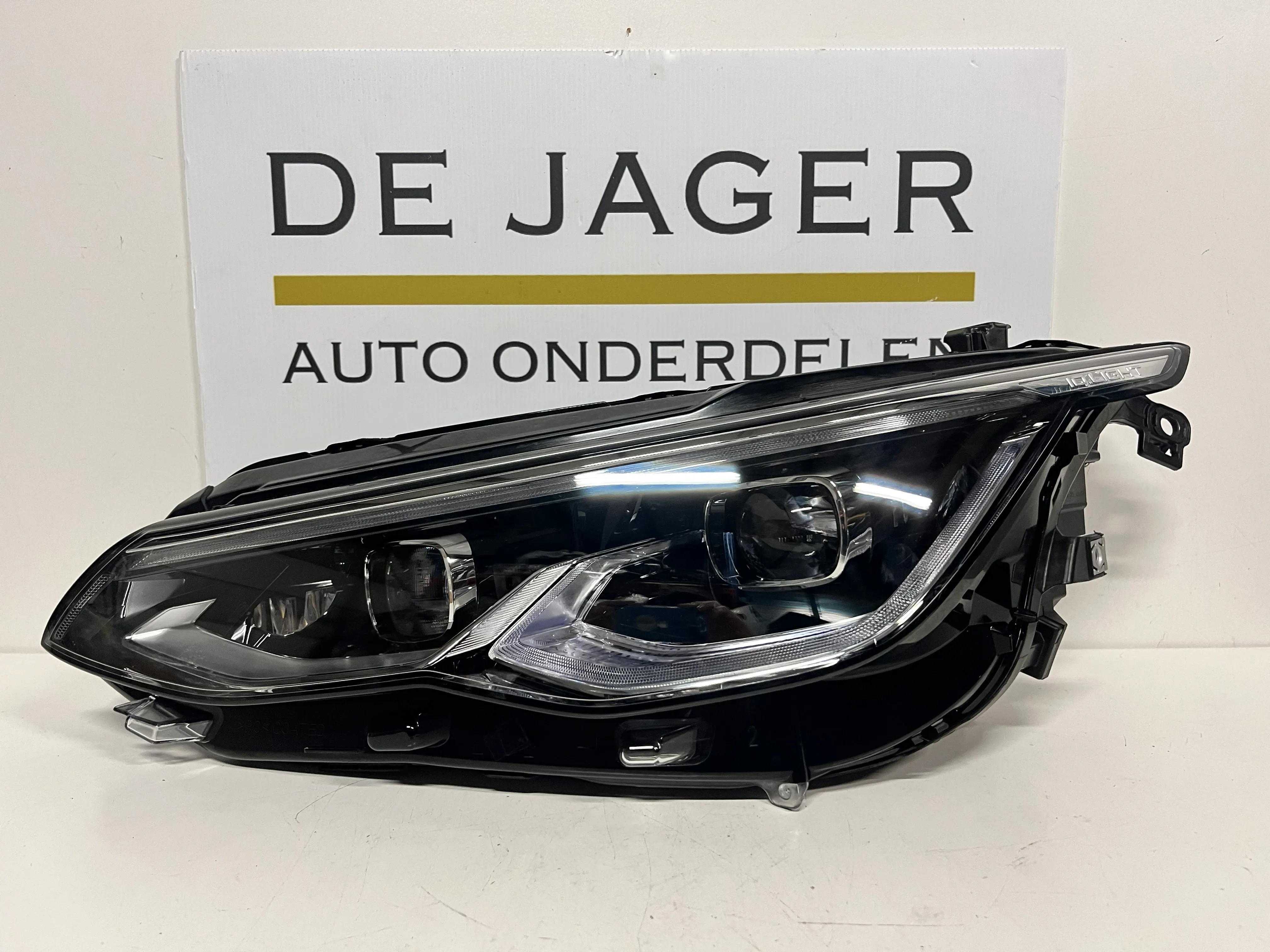 VW GOLF 8 VIII KOPLAMP FULL LED IQ LIGHT LINKS 5H2941059