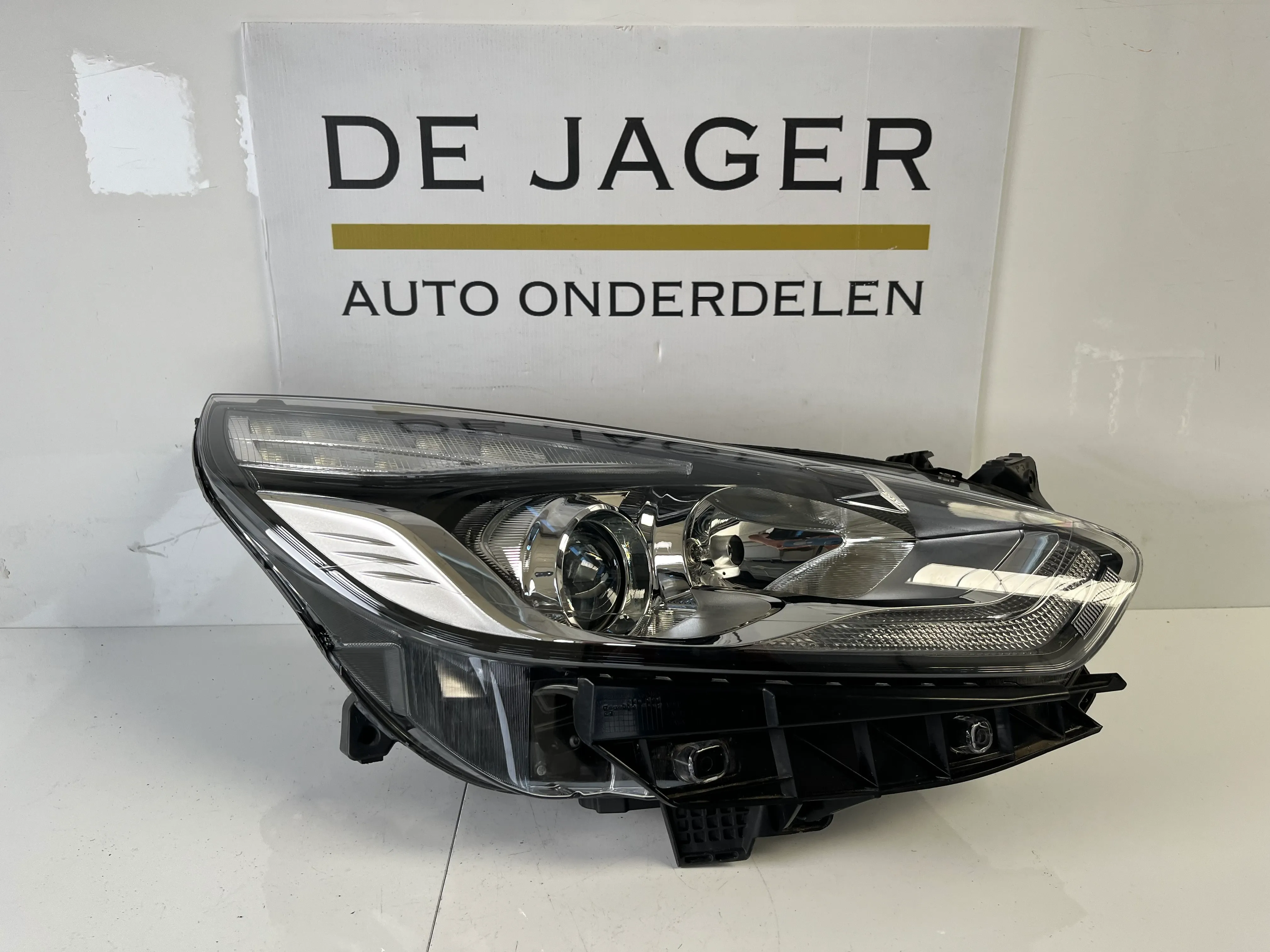 FORD S MAX S-MAX XENON LED KOPLAMP RECHTS EM2B-13W029-HG