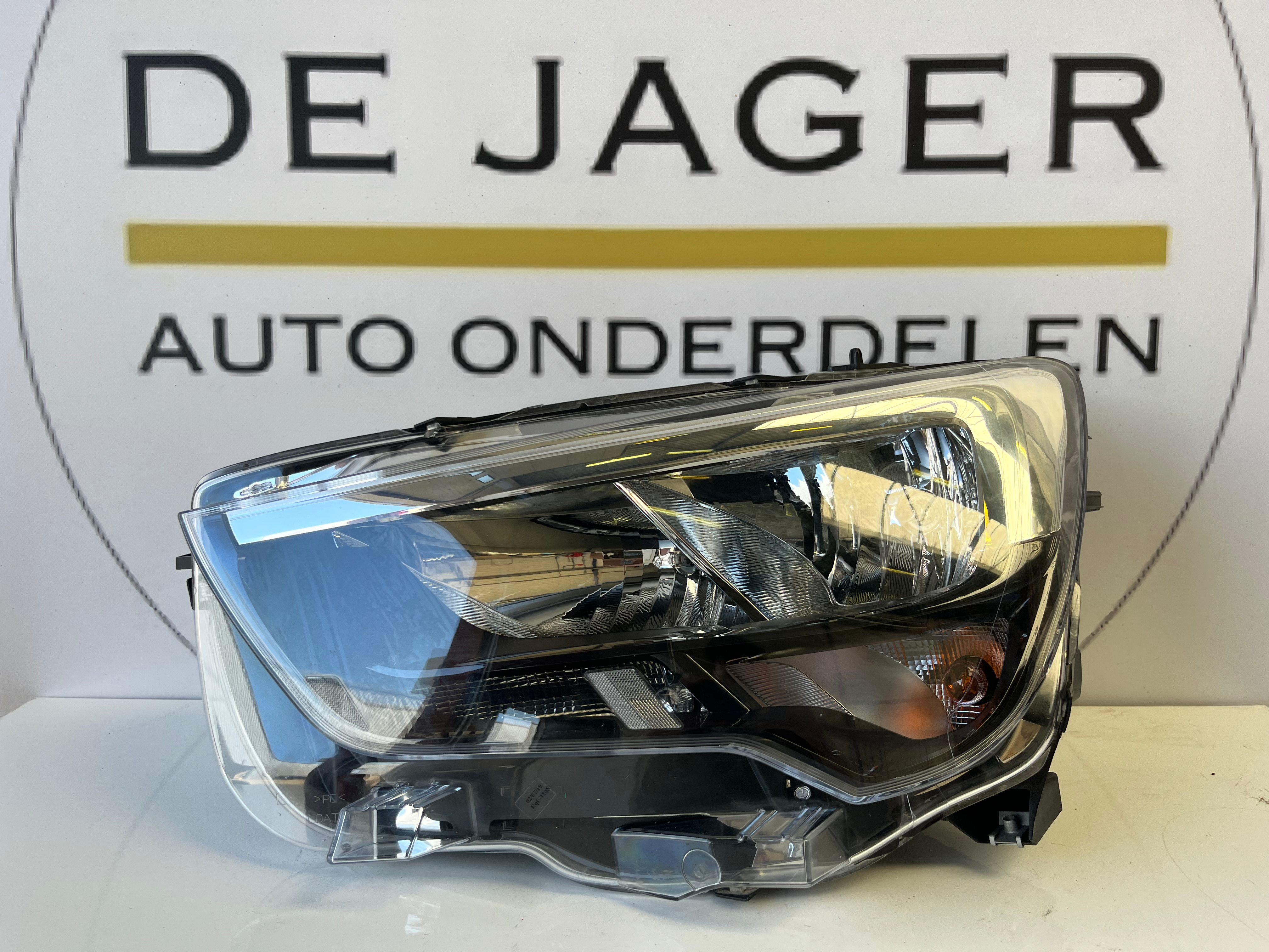 OPEL COMBO E HALOGEEN KOPLAMP LINKS 9816825580 90145298