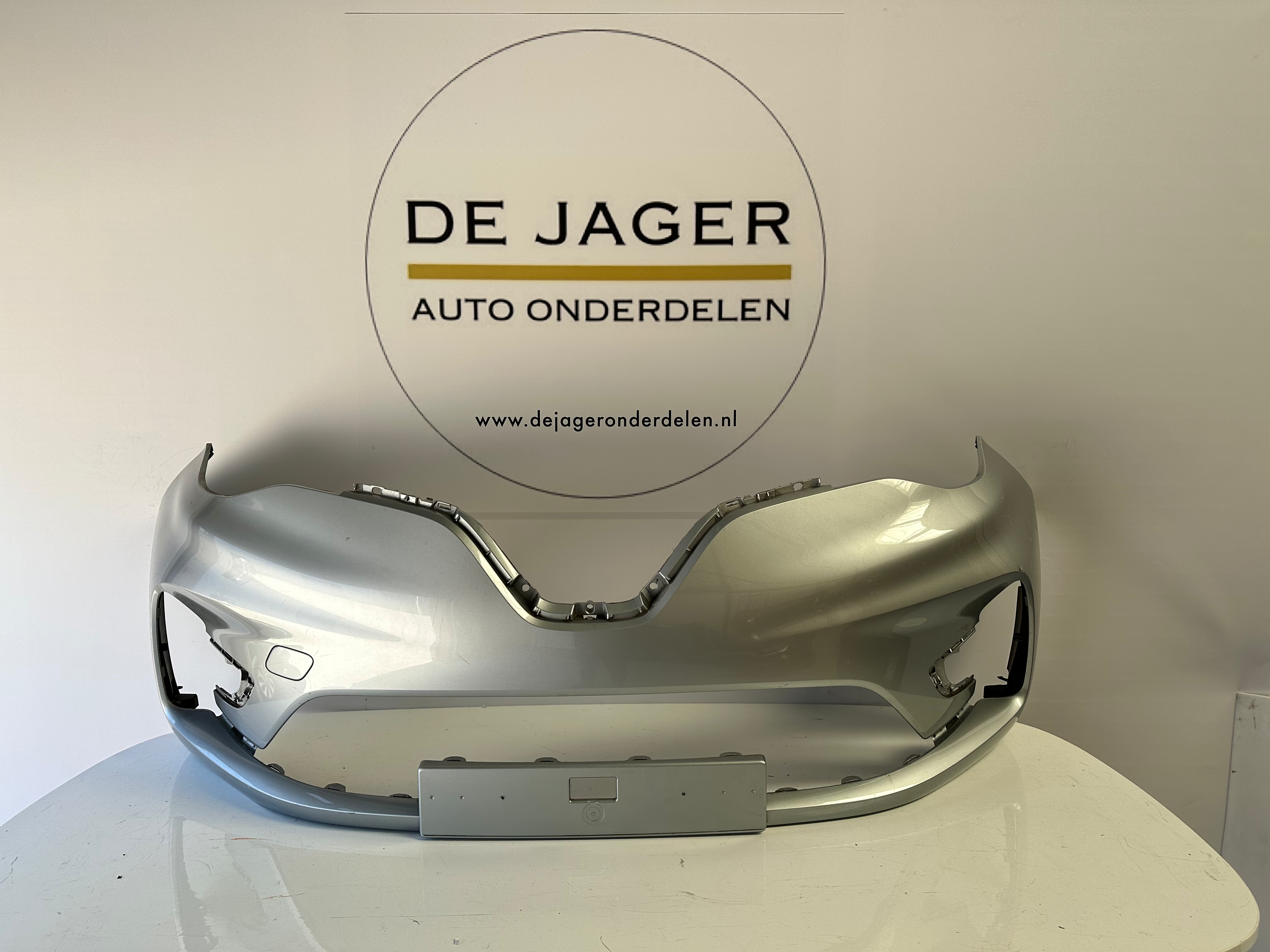 RENAULT ZOË ZOE FACELIFT VOORBUMPER BUMPER 620223129R