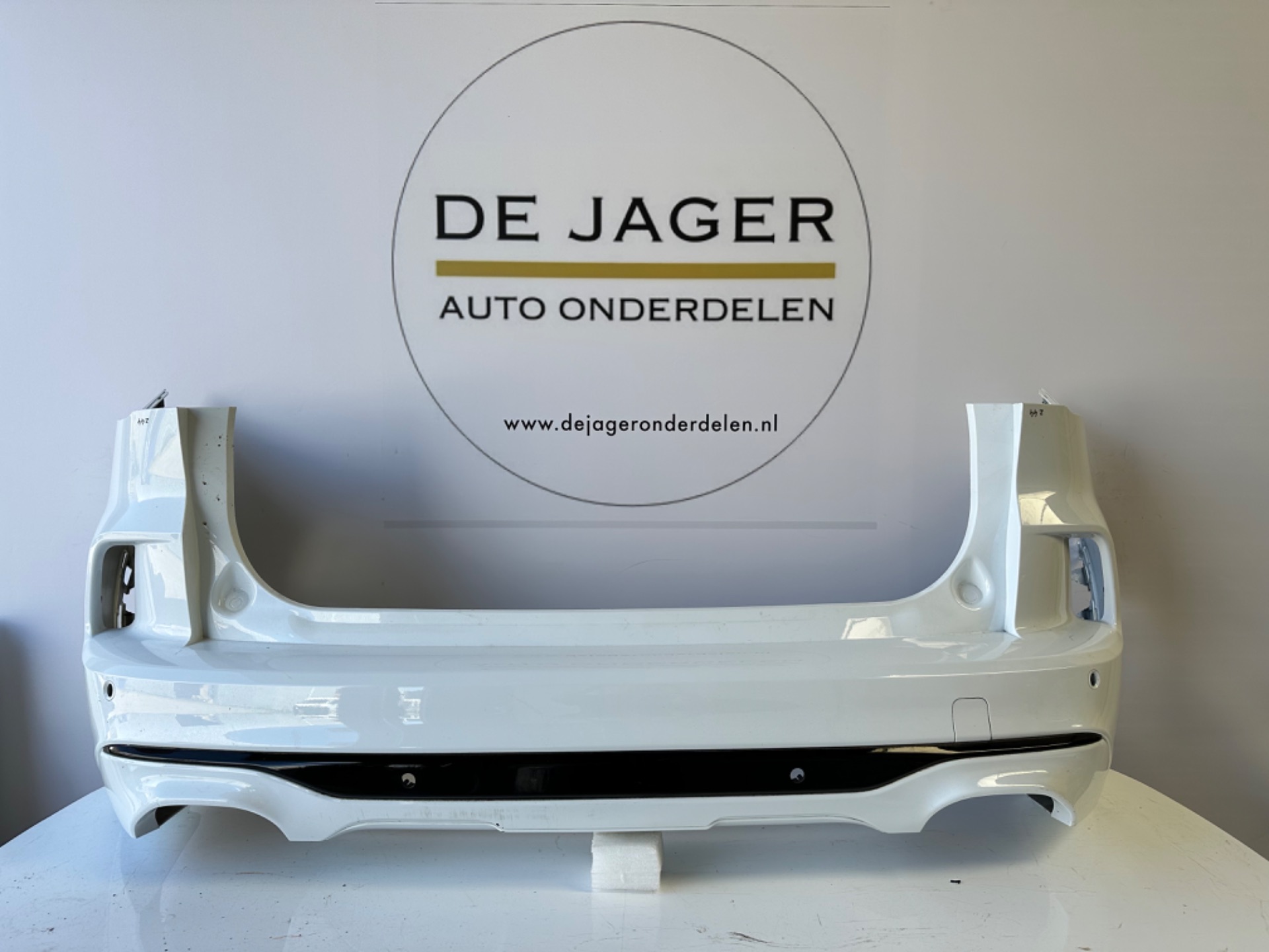 FORD KUGA MK3 ST-LINE ACHTERBUMPER BUMPER LV4B-17A894-DJ
