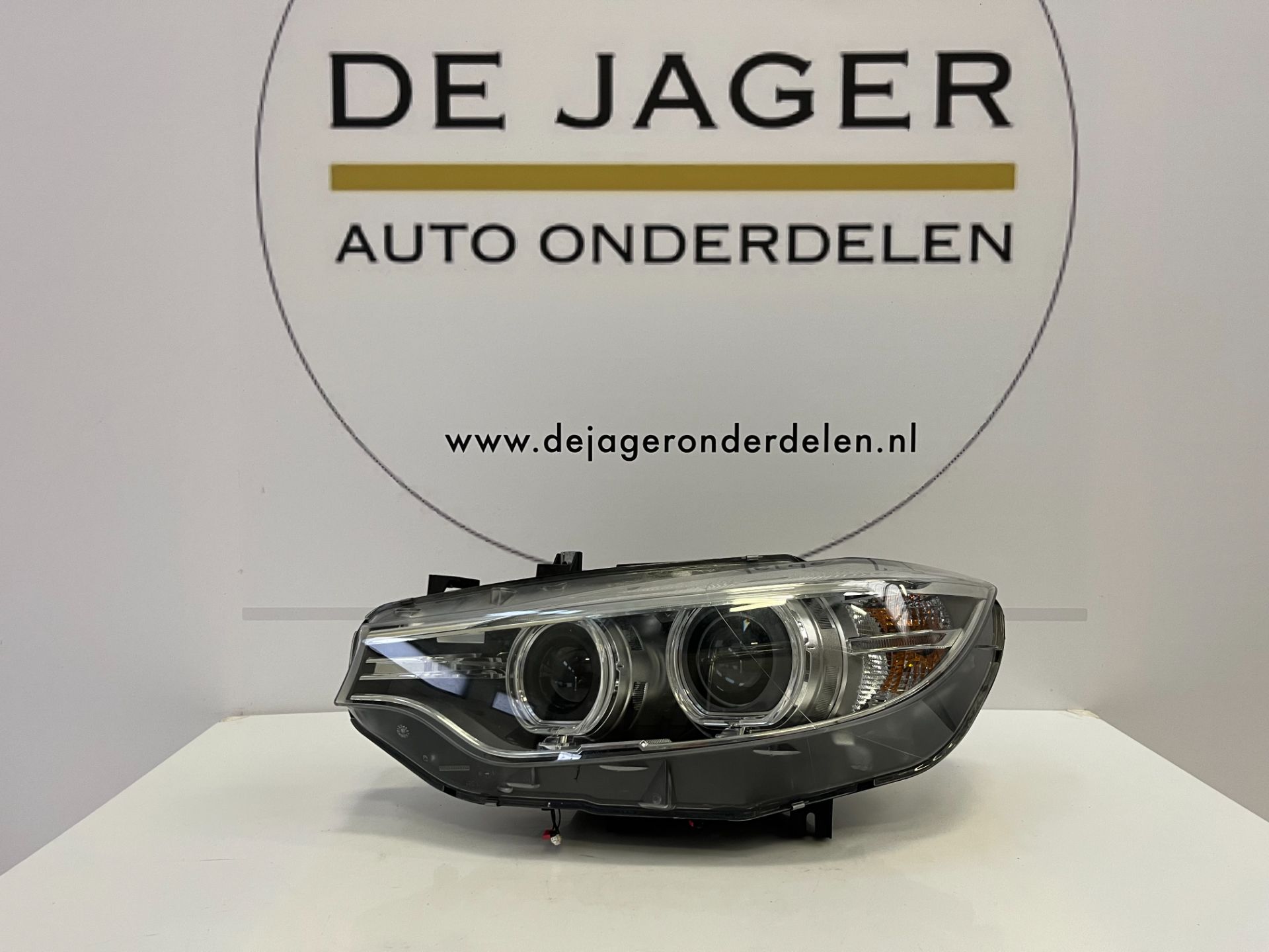 BMW 4er F32 F33 F36 Xenon-LED-Scheinwerfer links A97410785