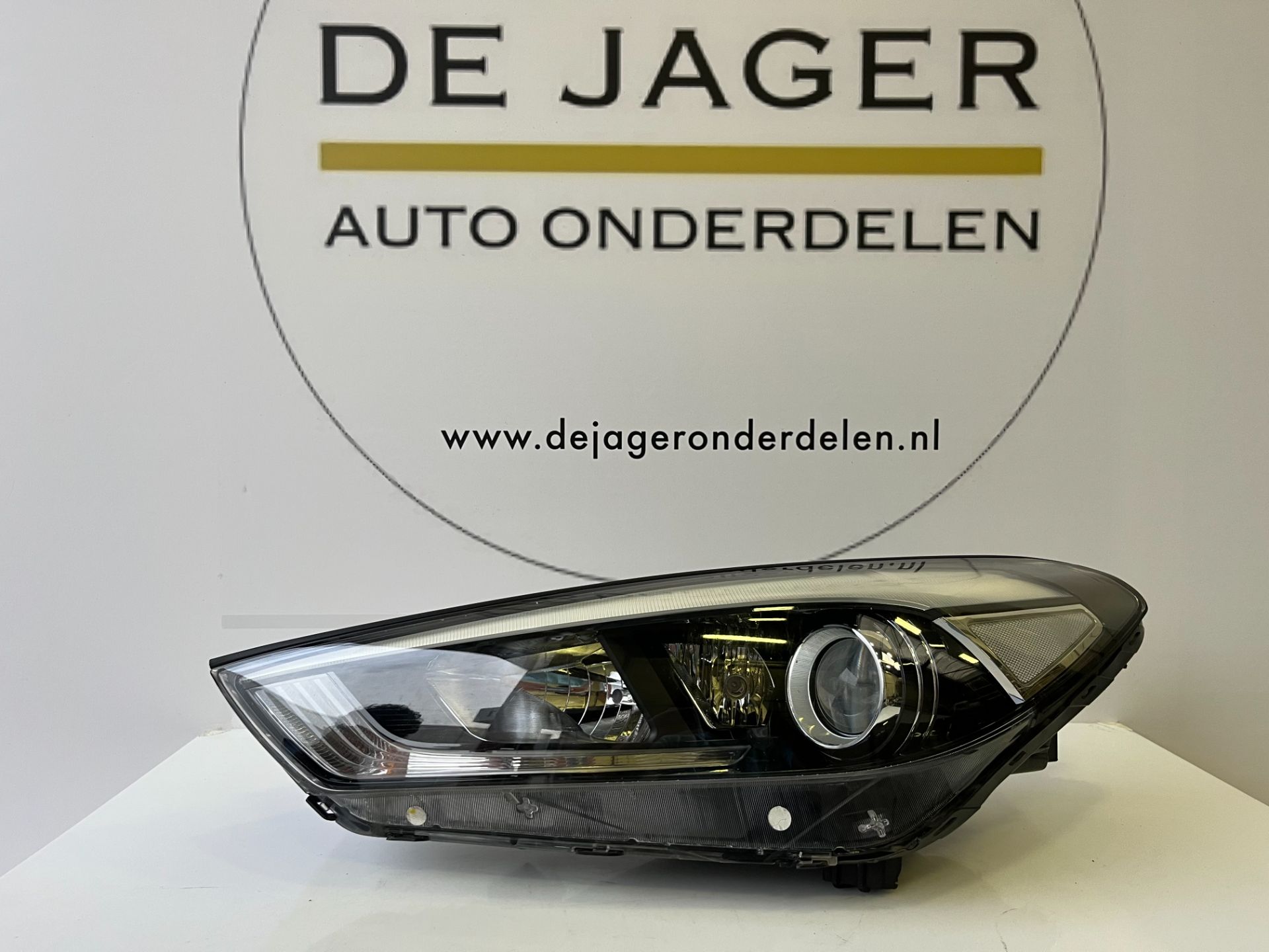 HYUNDAI TUCSON LED KOPLAMP LINKS 92101-D7100