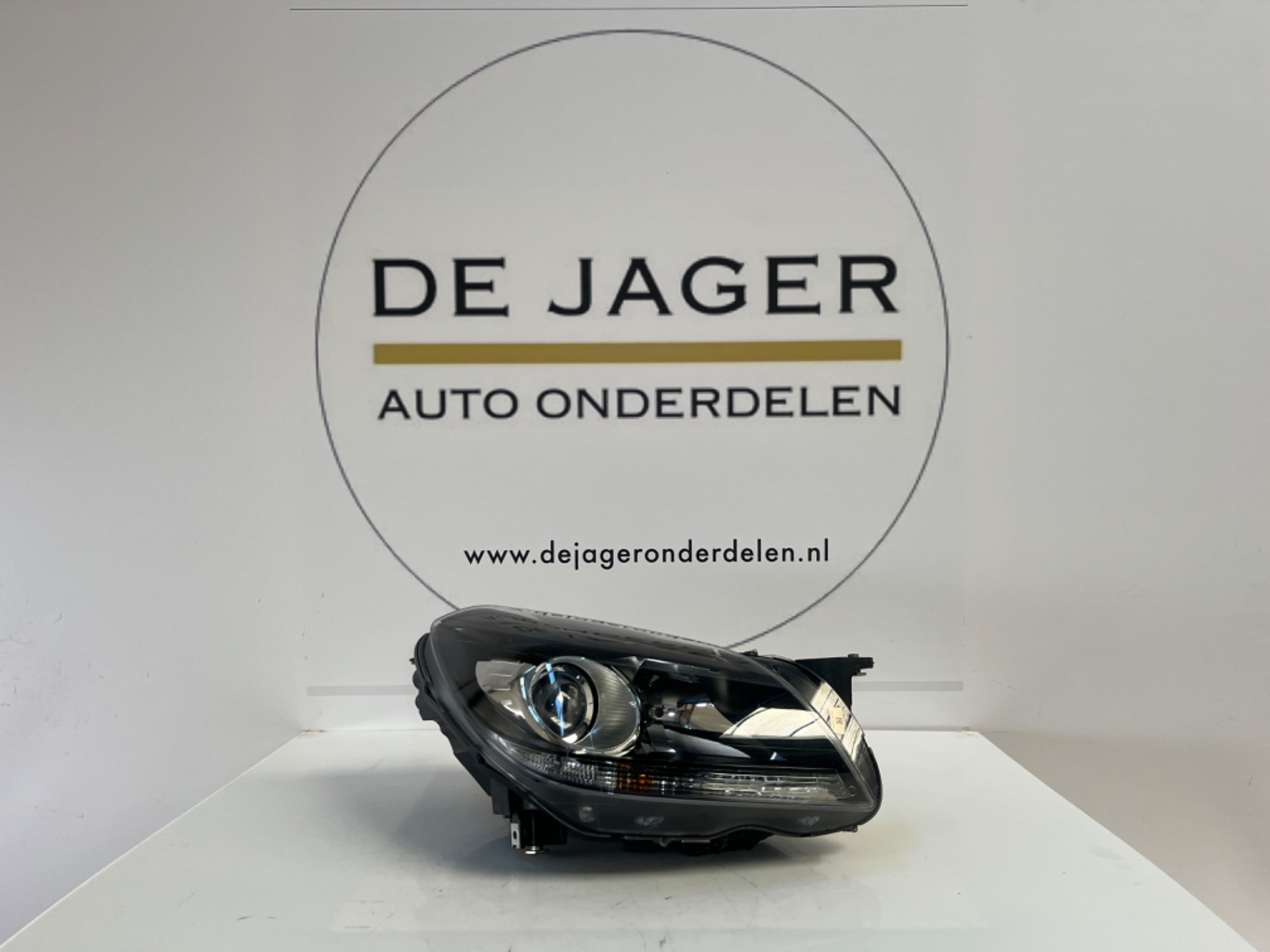 MERCEDES W172 R172 SLK XENON KOPLAMP RECHTS A1728204461