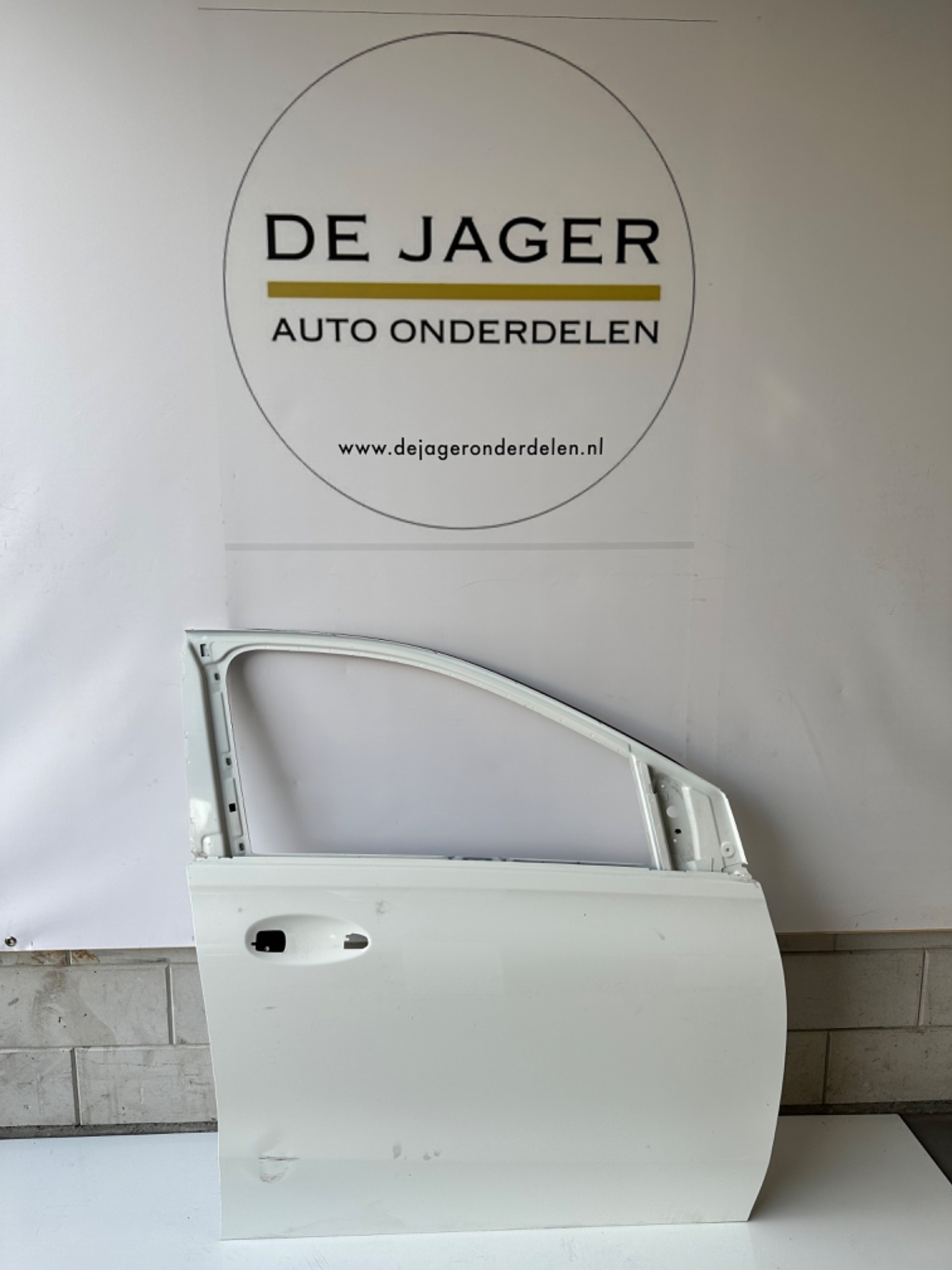 MERCEDES B KLASSE W247 DEUR PORTIER RECHTSVOOR A2477221400